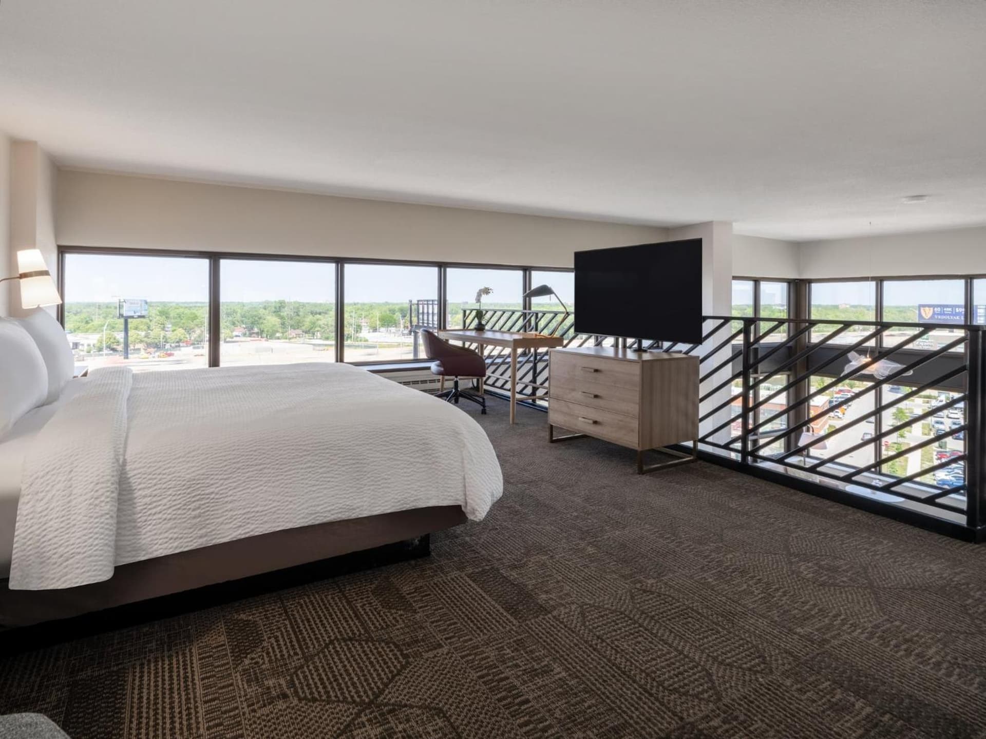Staybridge Suites Chicago O'Hare - Rosemont by IHG gallery photo in Rosemont, IL — image 22