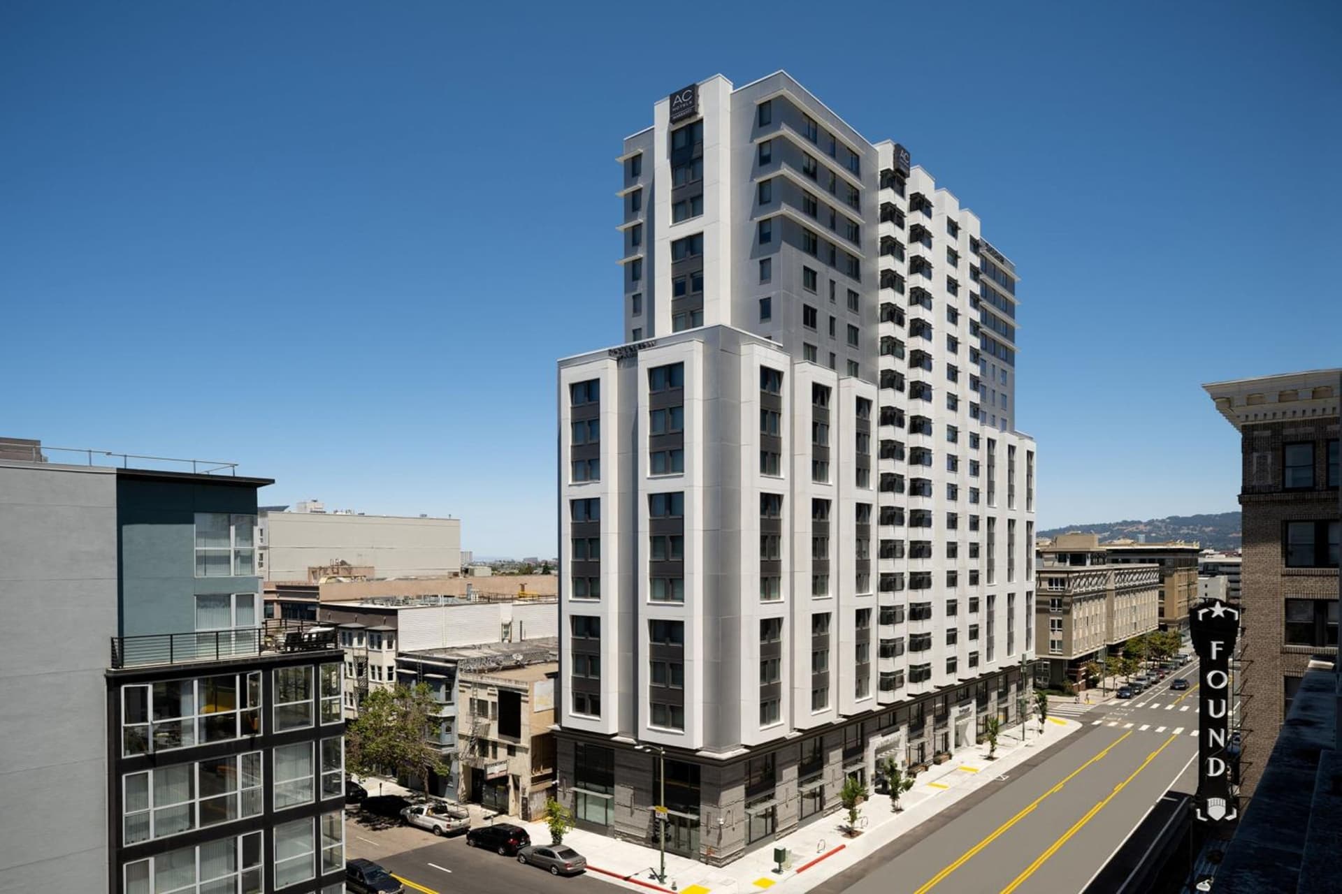 AC Hotel by Marriott Oakland Downtown gallery photo in Oakland, CA — image 36