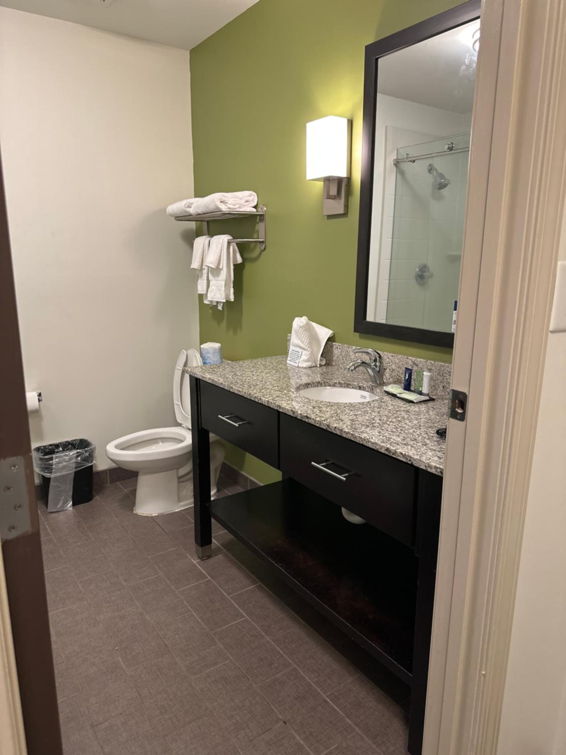 Sleep Inn & Suites Gulfport gallery photo in Gulfport, MS — image 9