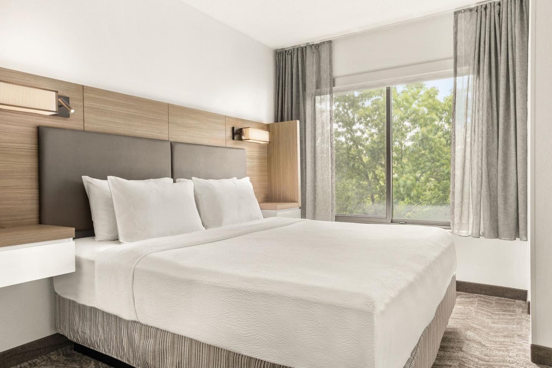 SpringHill Suites Boston Andover gallery photo in Andover — image 12