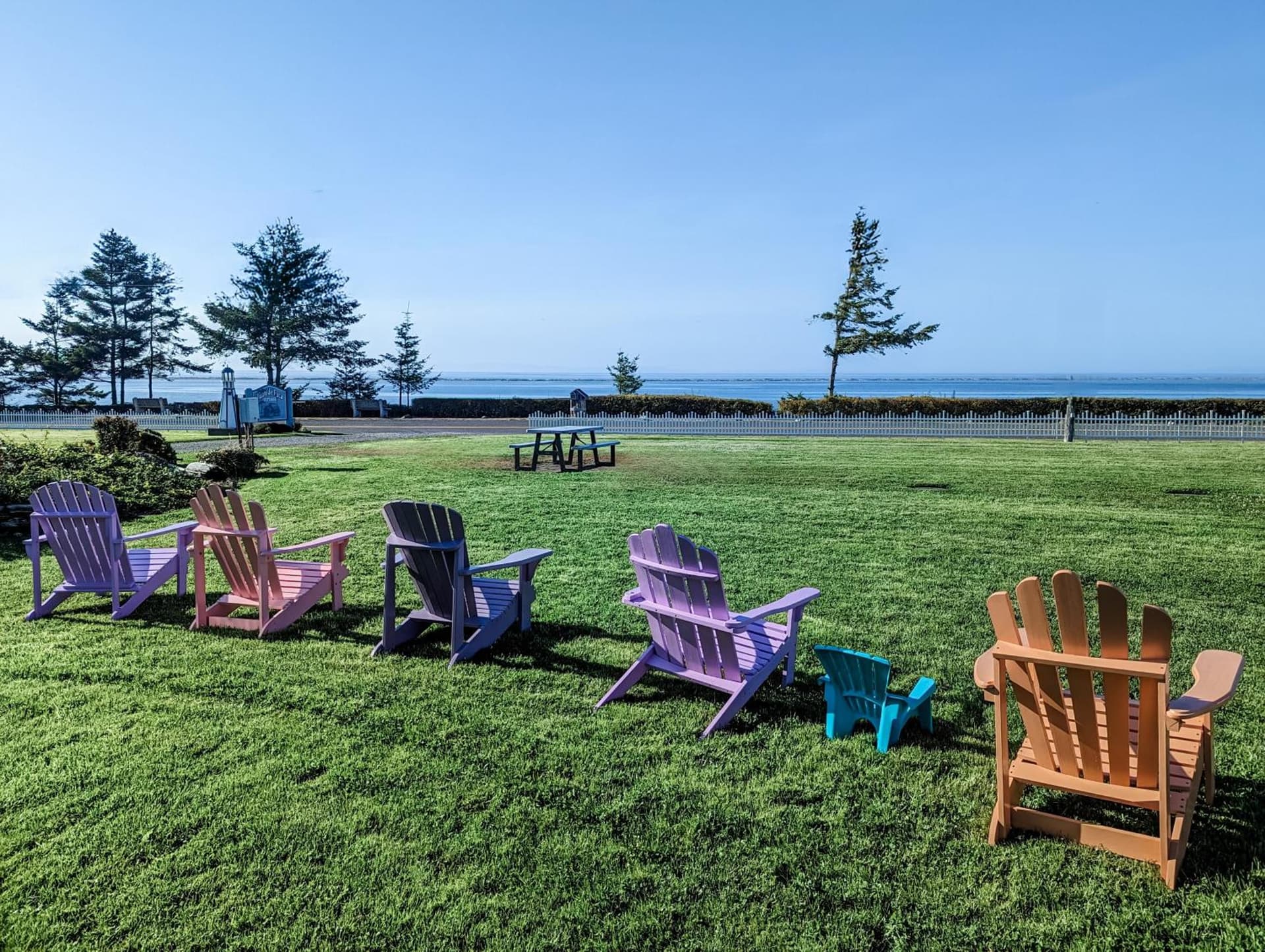 Juan de Fuca Waterfront Hotel & Cottages gallery photo in Sequim, WA — image 81