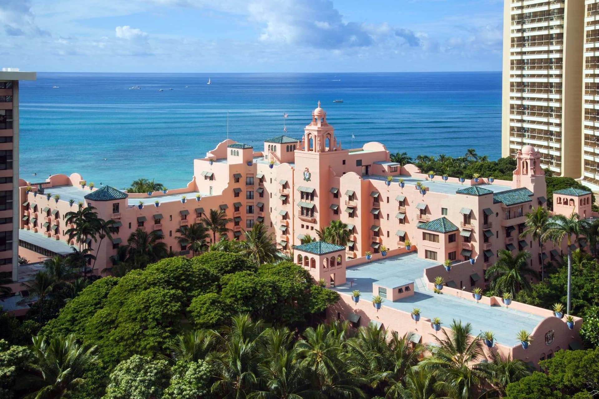 The Royal Hawaiian, A Luxury Collection Resort, Waikiki gallery photo in Honolulu, HI — image 79