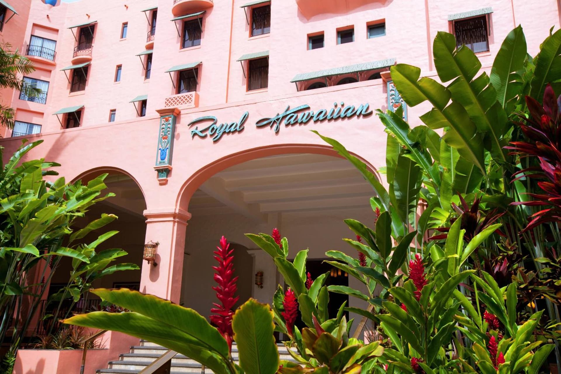 The Royal Hawaiian, A Luxury Collection Resort, Waikiki gallery photo in Honolulu, HI — image 51