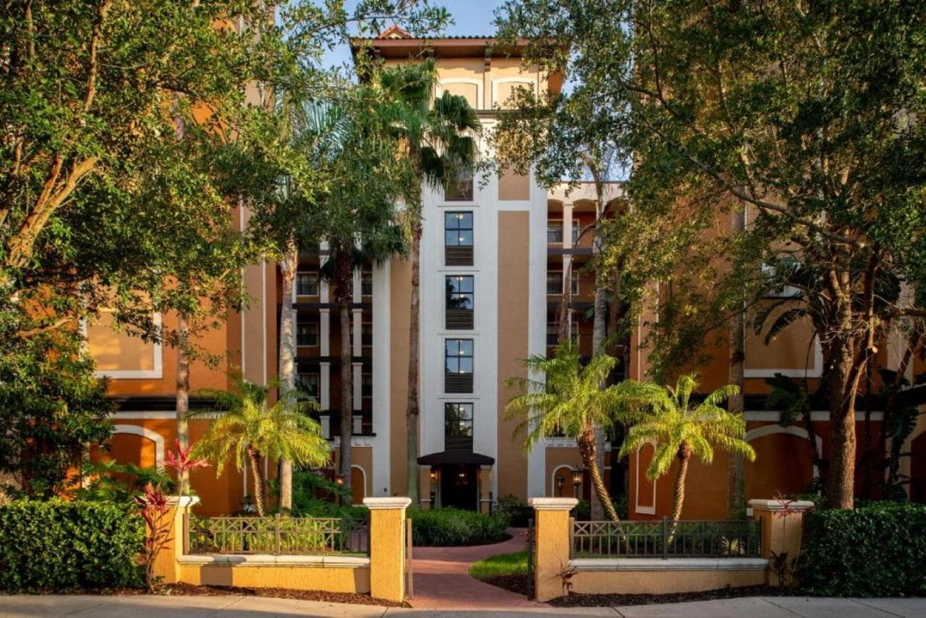 Cozy Orlando Resort Condo 4Mi from Disney featured exterior or lobby in Orlando, FL — similar hotel