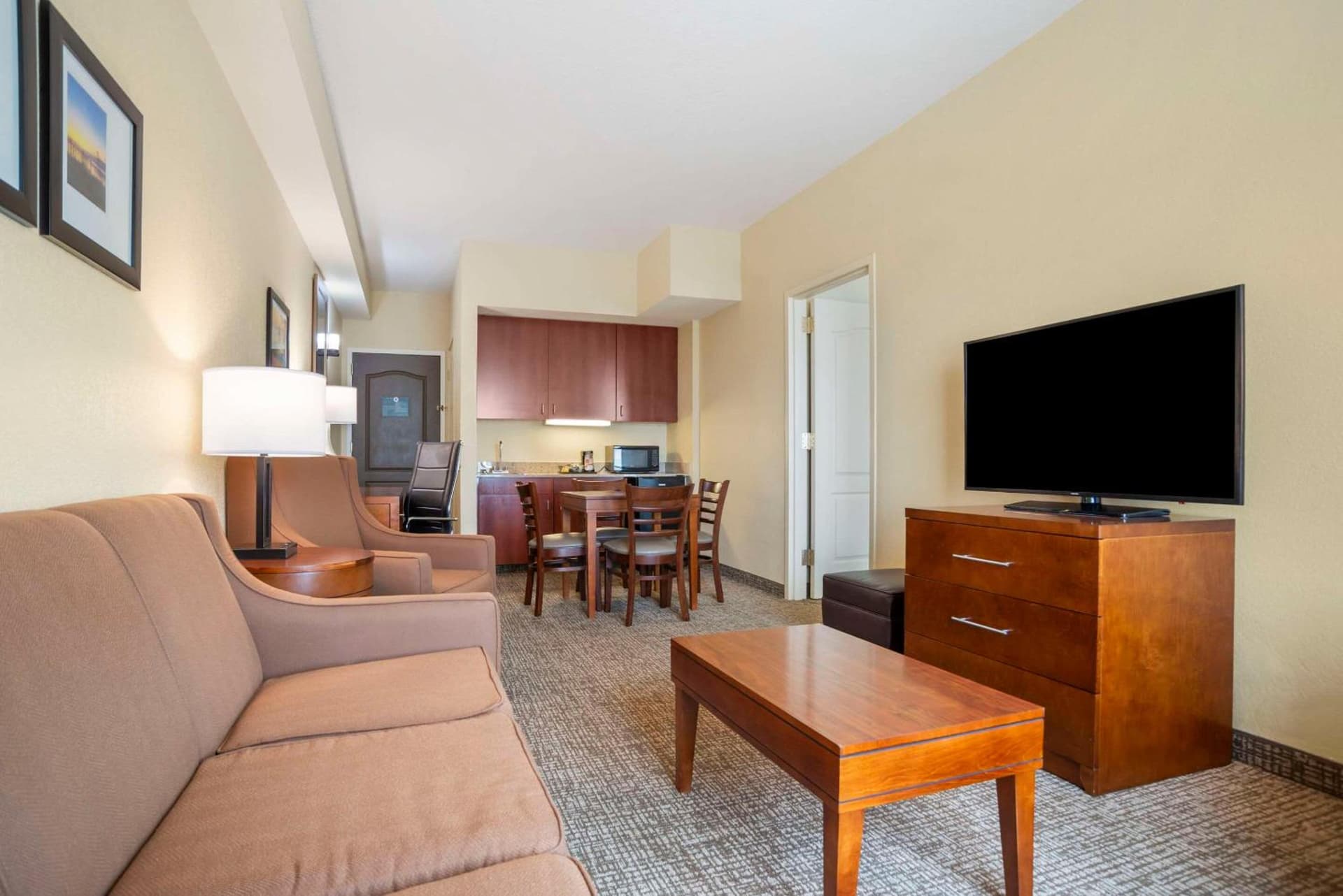 Comfort Inn & Suites Daphne Spanish Fort - Mobile East gallery photo in Spanish Fort, AL — image 17