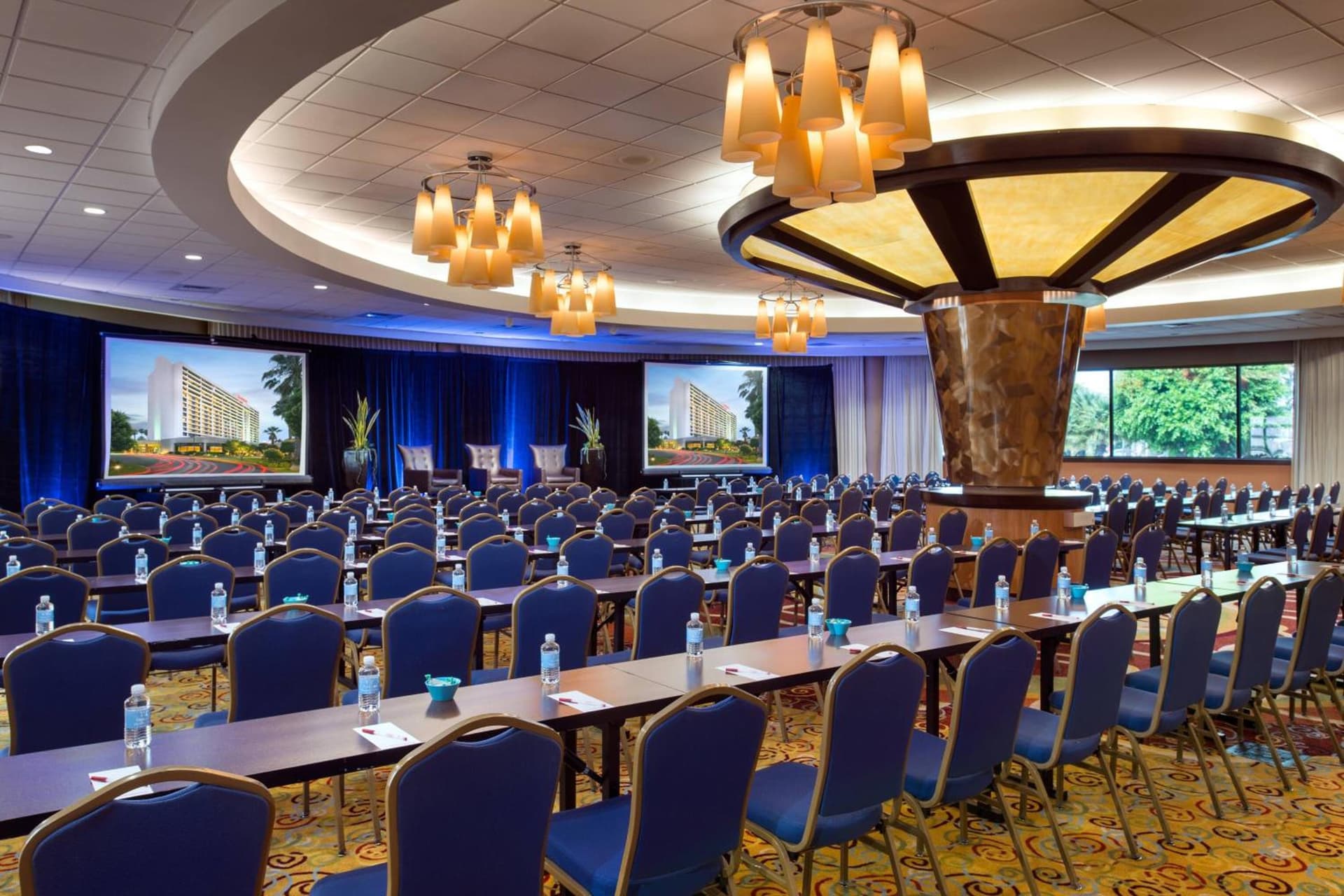 Torrance Marriott Redondo Beach gallery photo in Torrance, CA — image 19