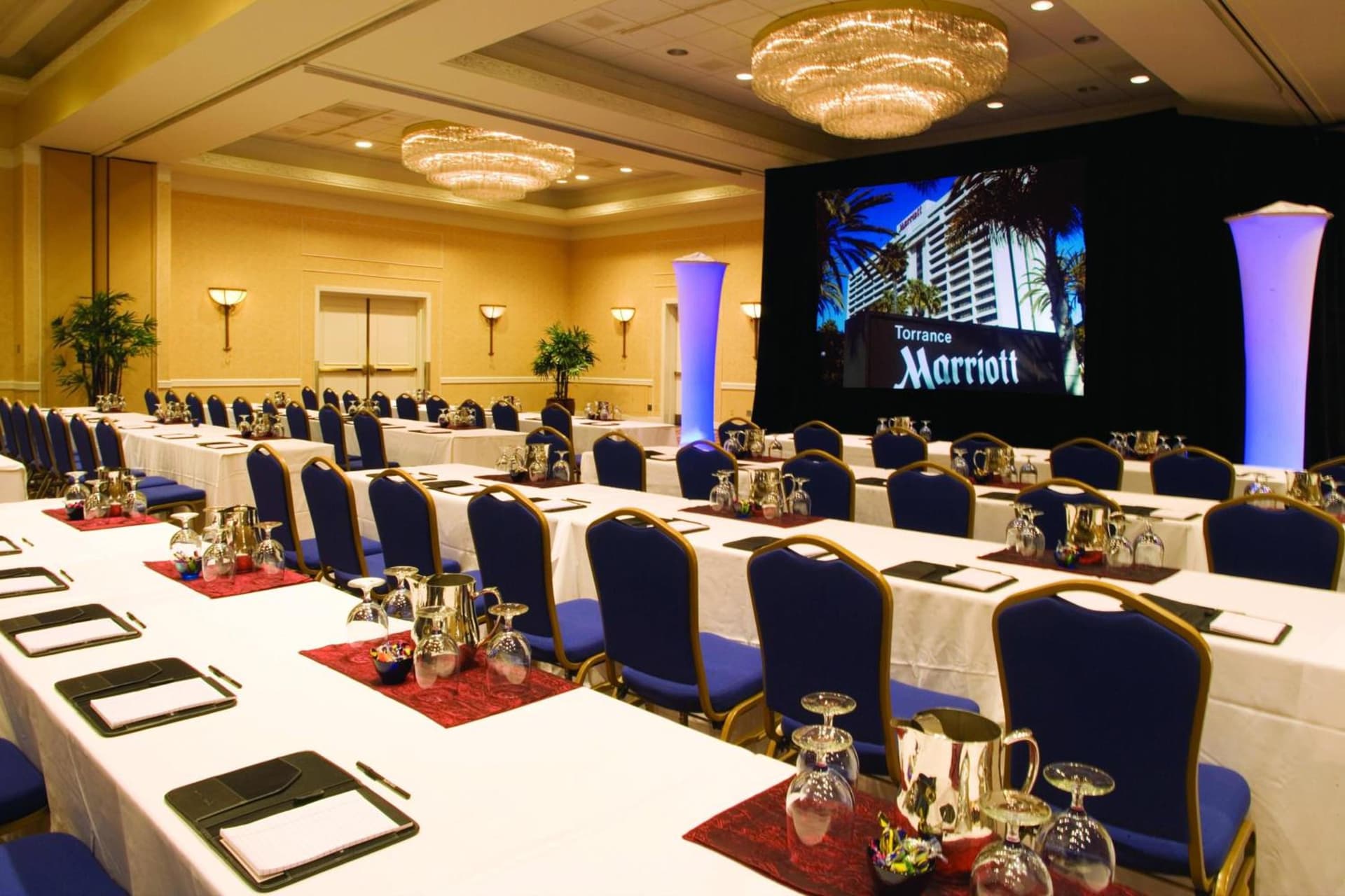 Torrance Marriott Redondo Beach gallery photo in Torrance, CA — image 9