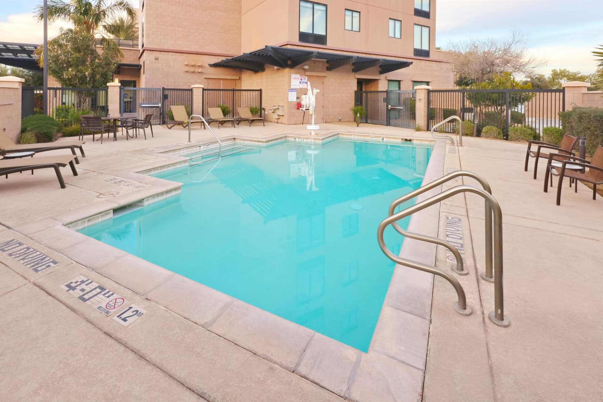 Hyatt Place Phoenix Gilbert gallery photo in Gilbert, AZ — image 42