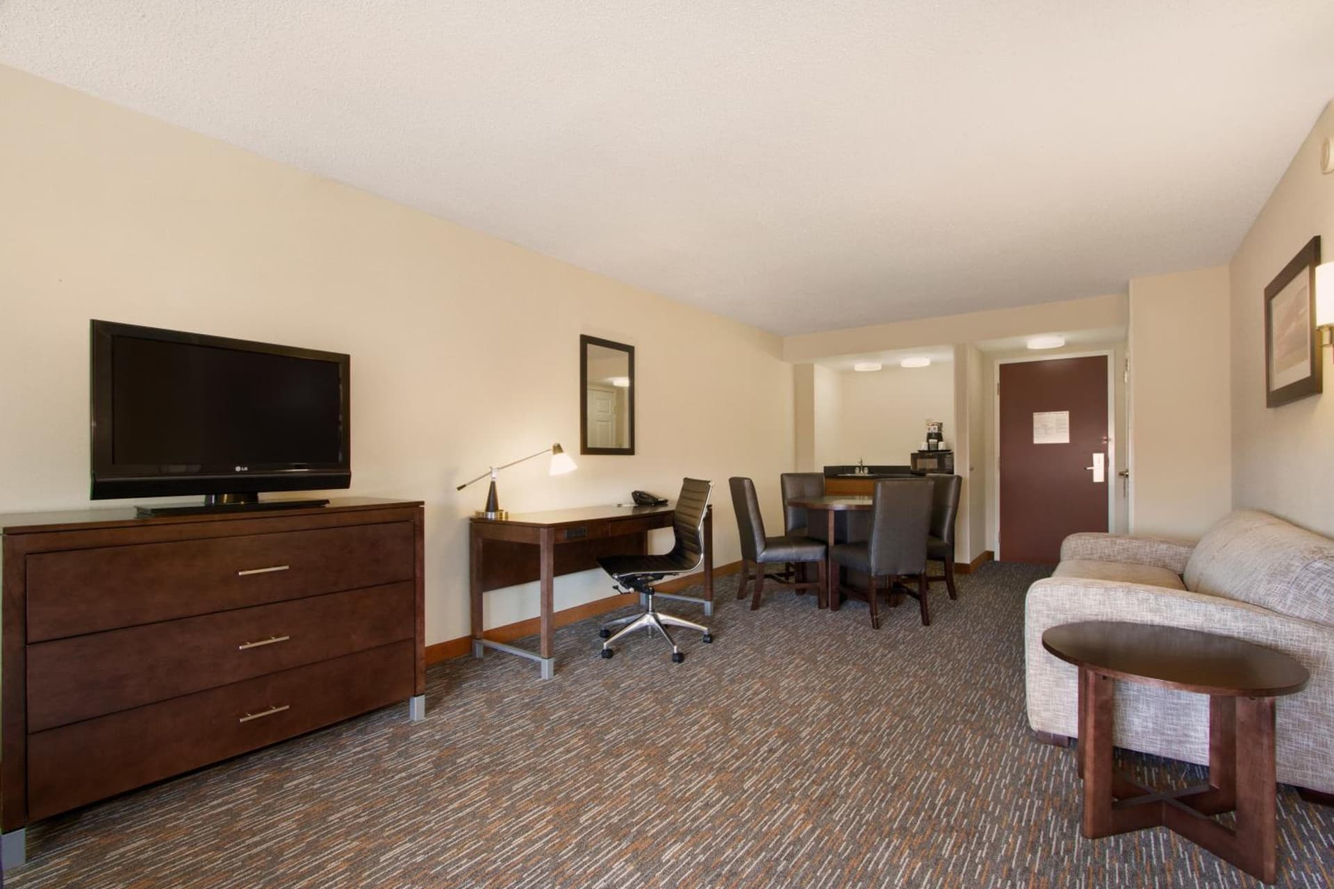 Wingate by Wyndham - Chattanooga gallery photo in Chattanooga, TN — image 7