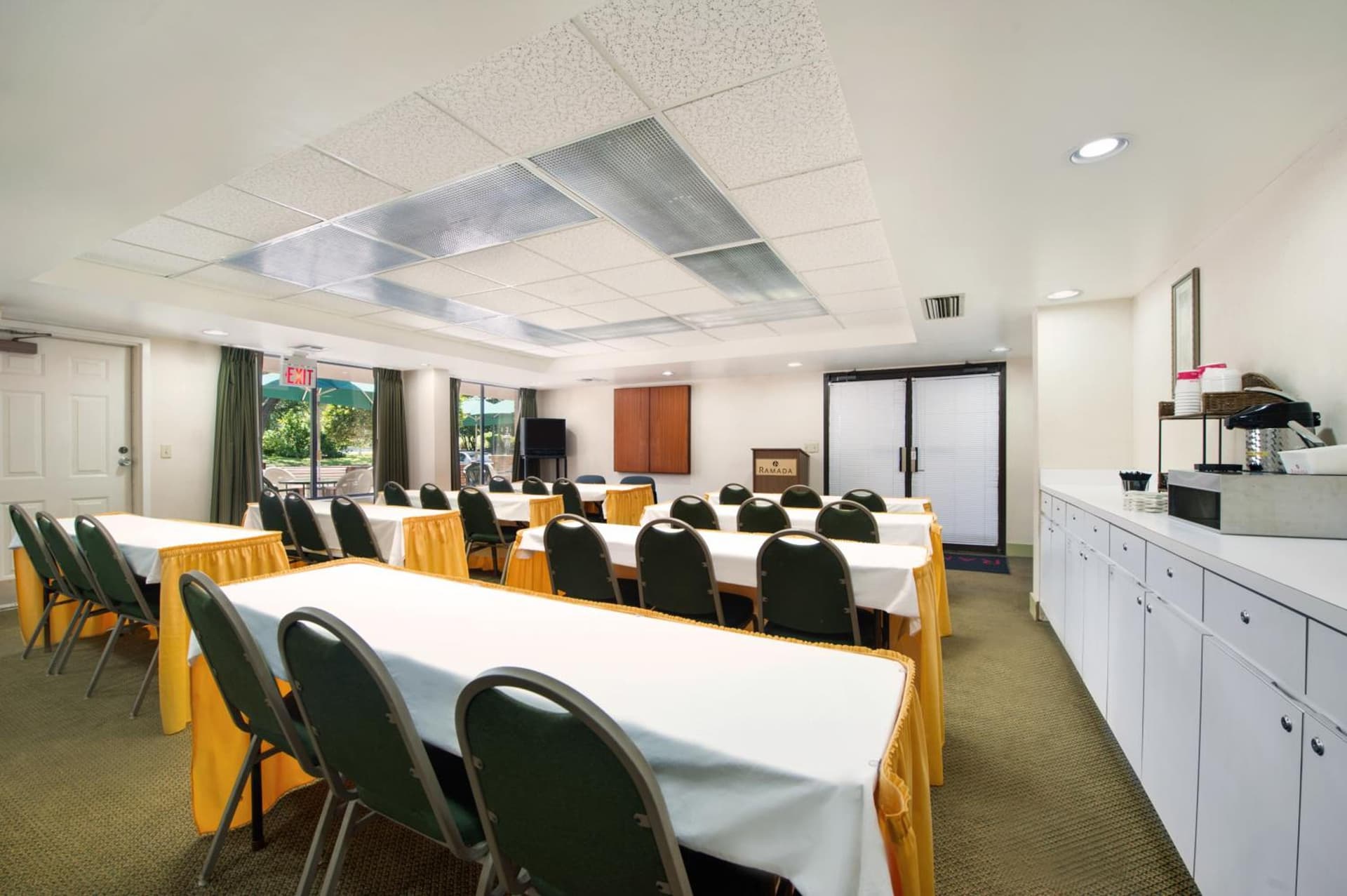 Ramada by Wyndham Temple Terrace/Tampa North gallery photo in Tampa, FL — image 17