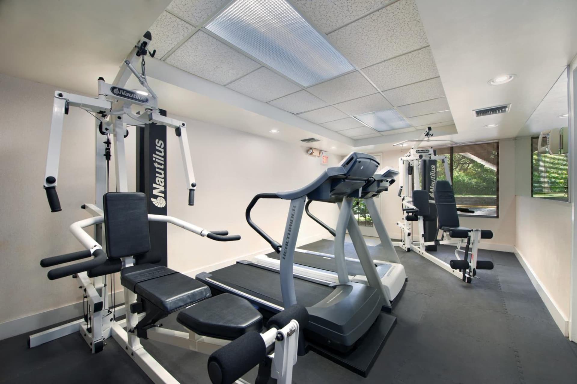 Ramada by Wyndham Temple Terrace/Tampa North gallery photo in Tampa, FL — image 55