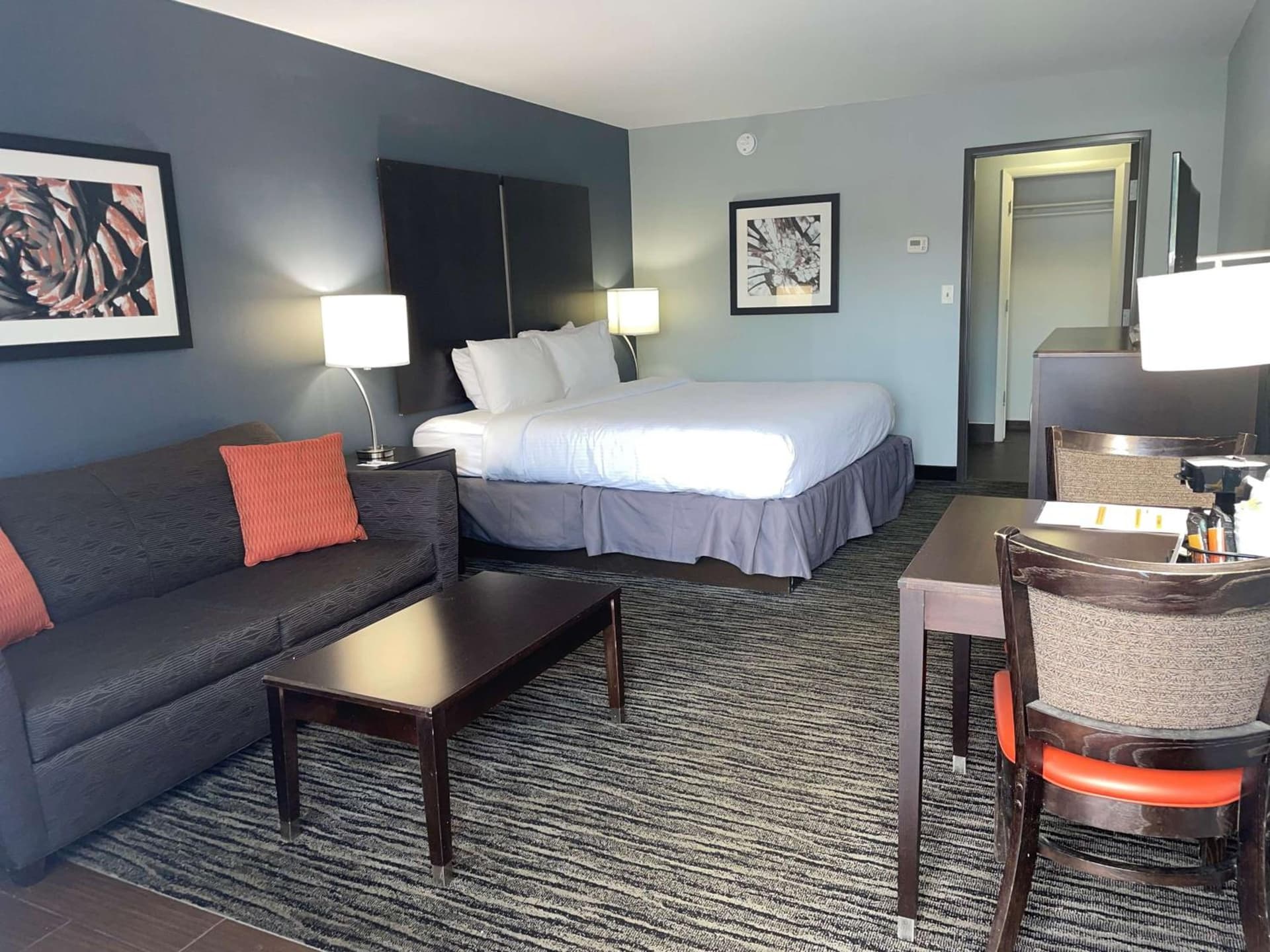 Best Western University Inn at Valparaiso gallery photo in Valparaiso, IN — image 30