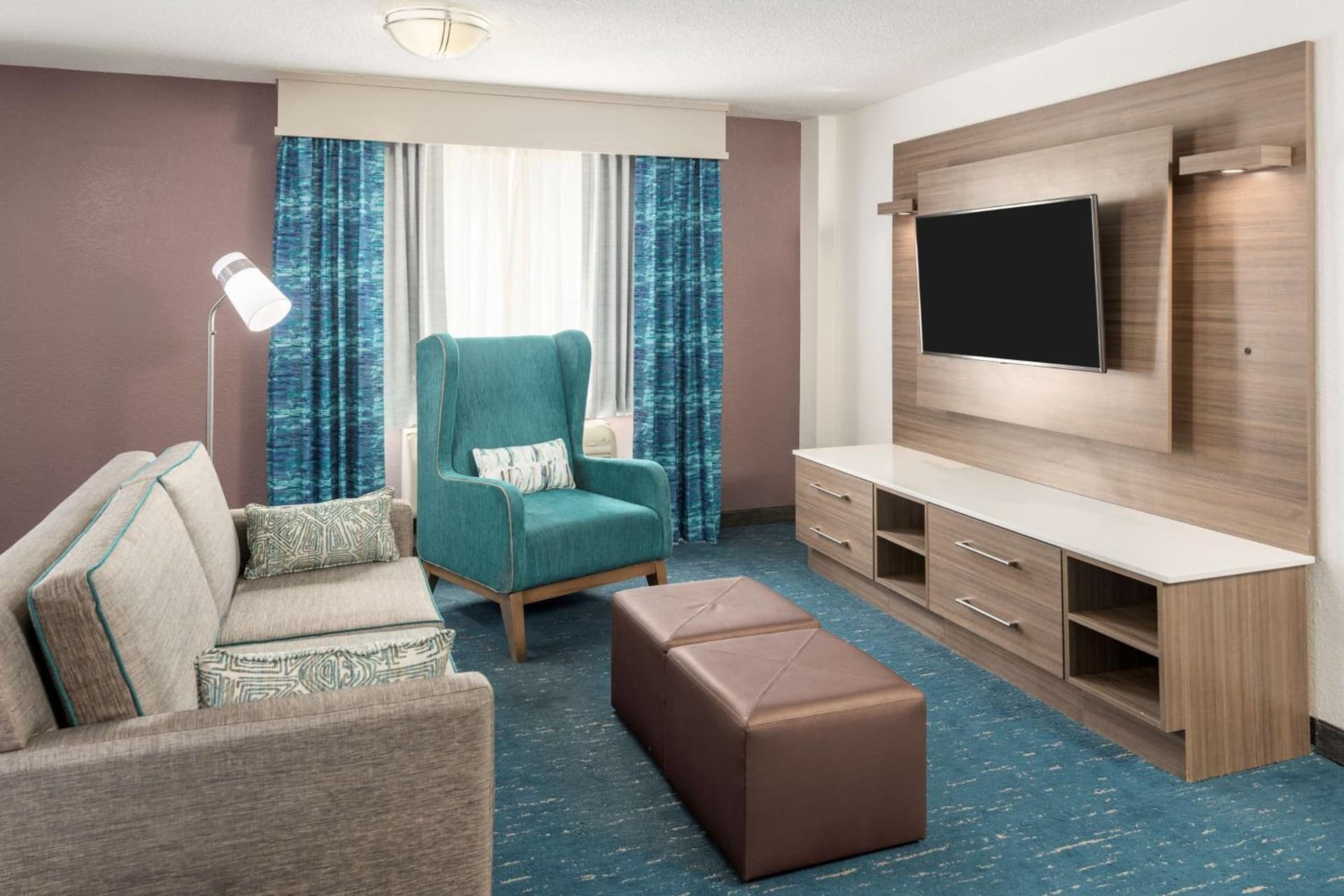 Hilton Garden Inn Lafayette/Cajundome property views in Lafayette, LA — gallery photo 3
