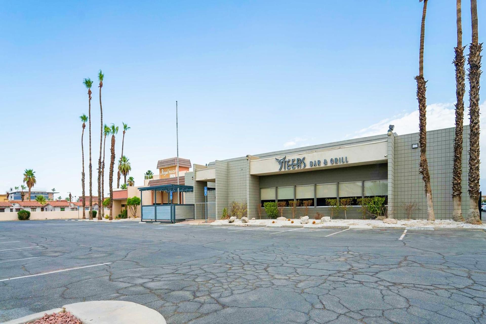 Royal Plaza Inn gallery photo in Indio, CA — image 30