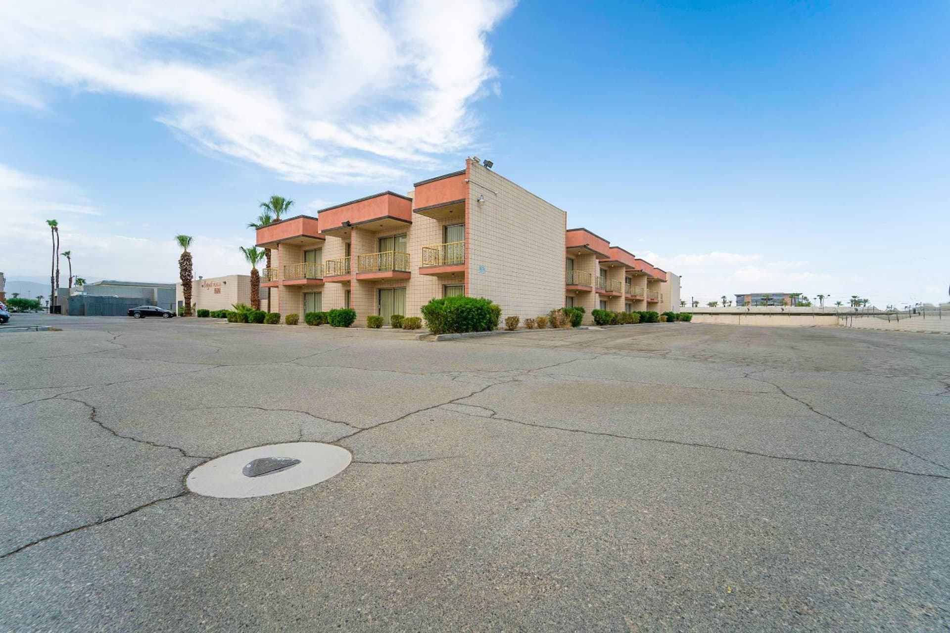 Royal Plaza Inn gallery photo in Indio, CA — image 86
