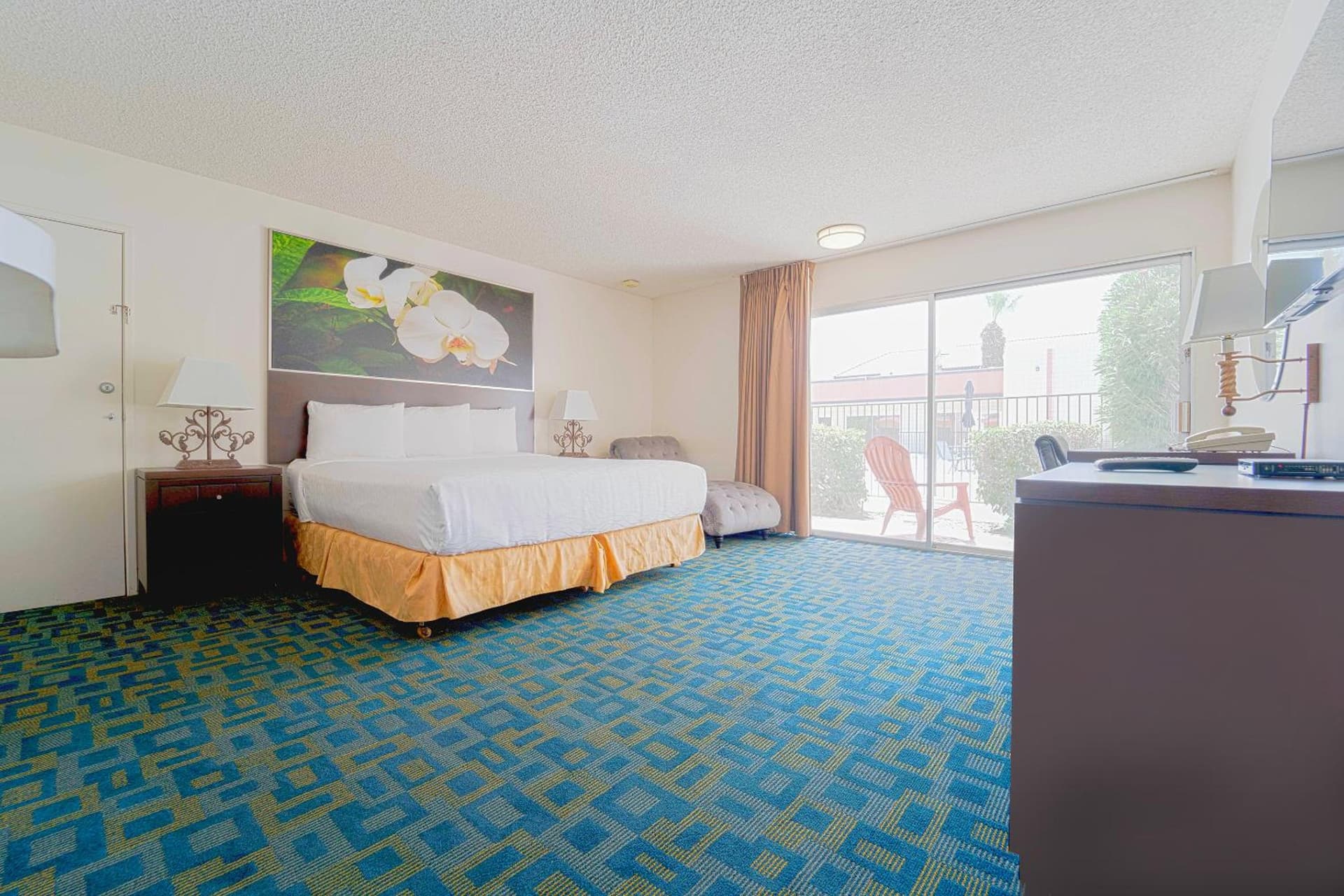 Royal Plaza Inn property views in Indio, CA — gallery photo 3