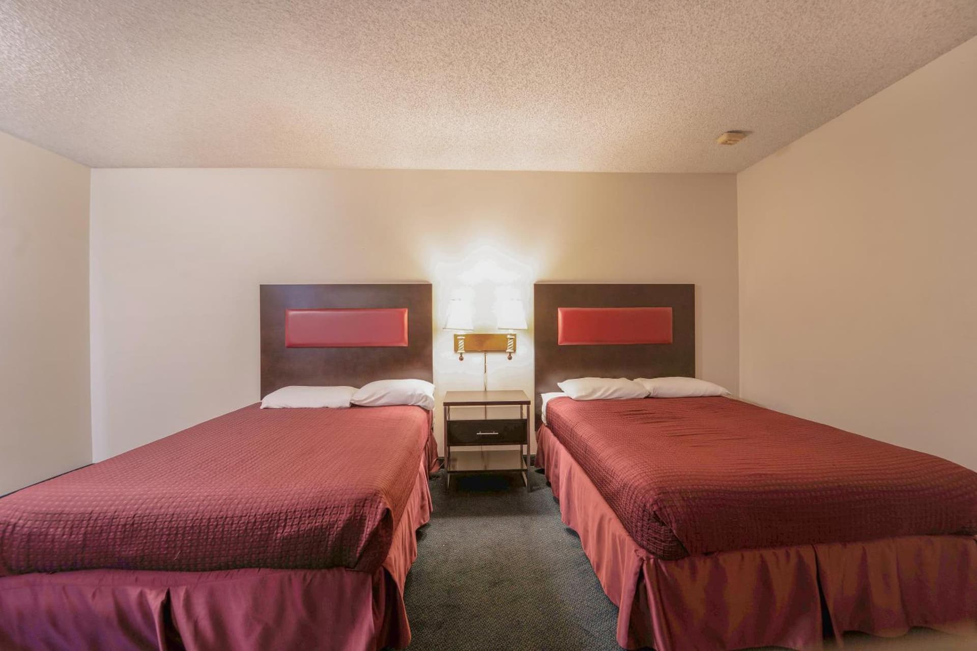 Royal Plaza Inn gallery photo in Indio, CA — image 54