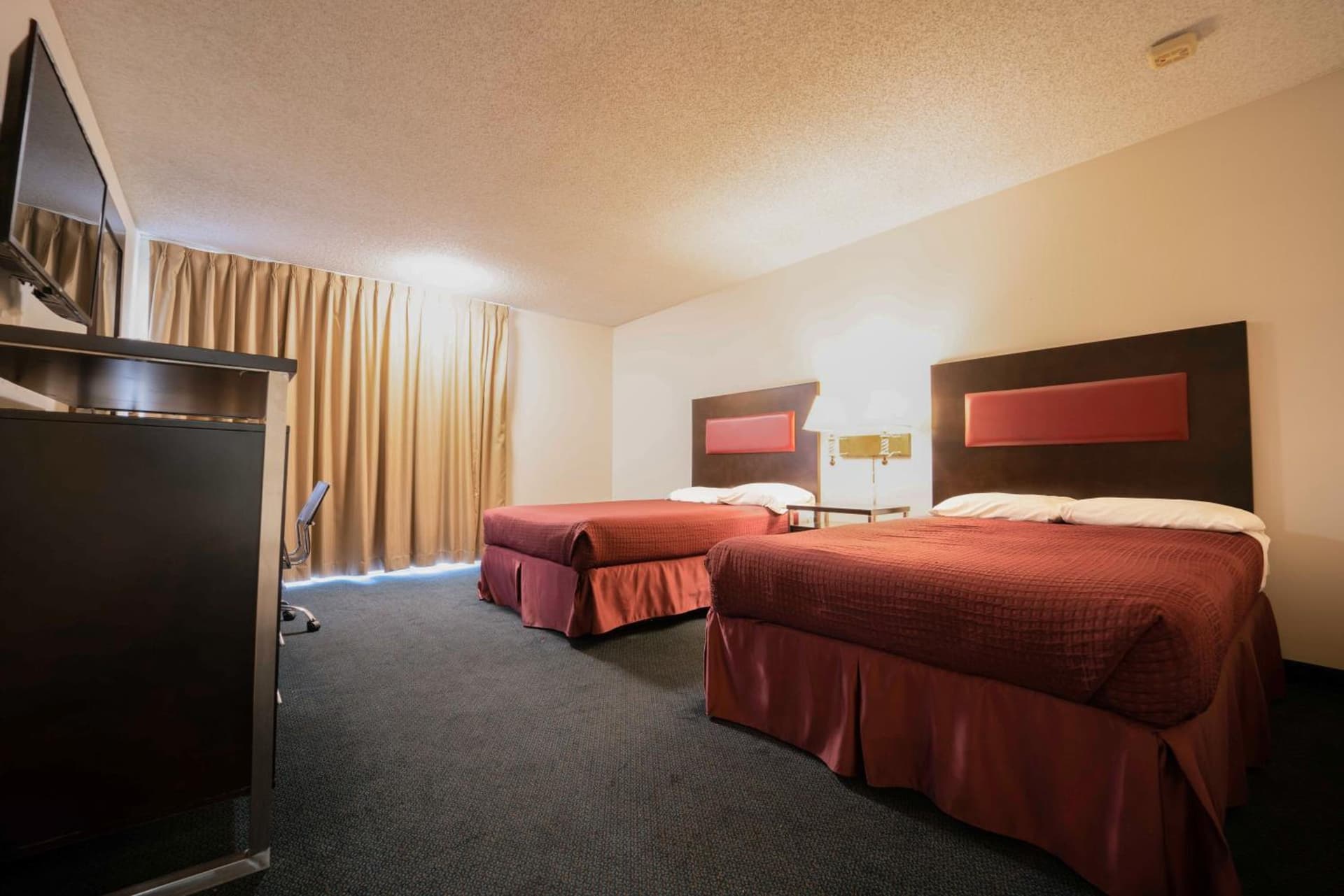 Royal Plaza Inn gallery photo in Indio, CA — image 5