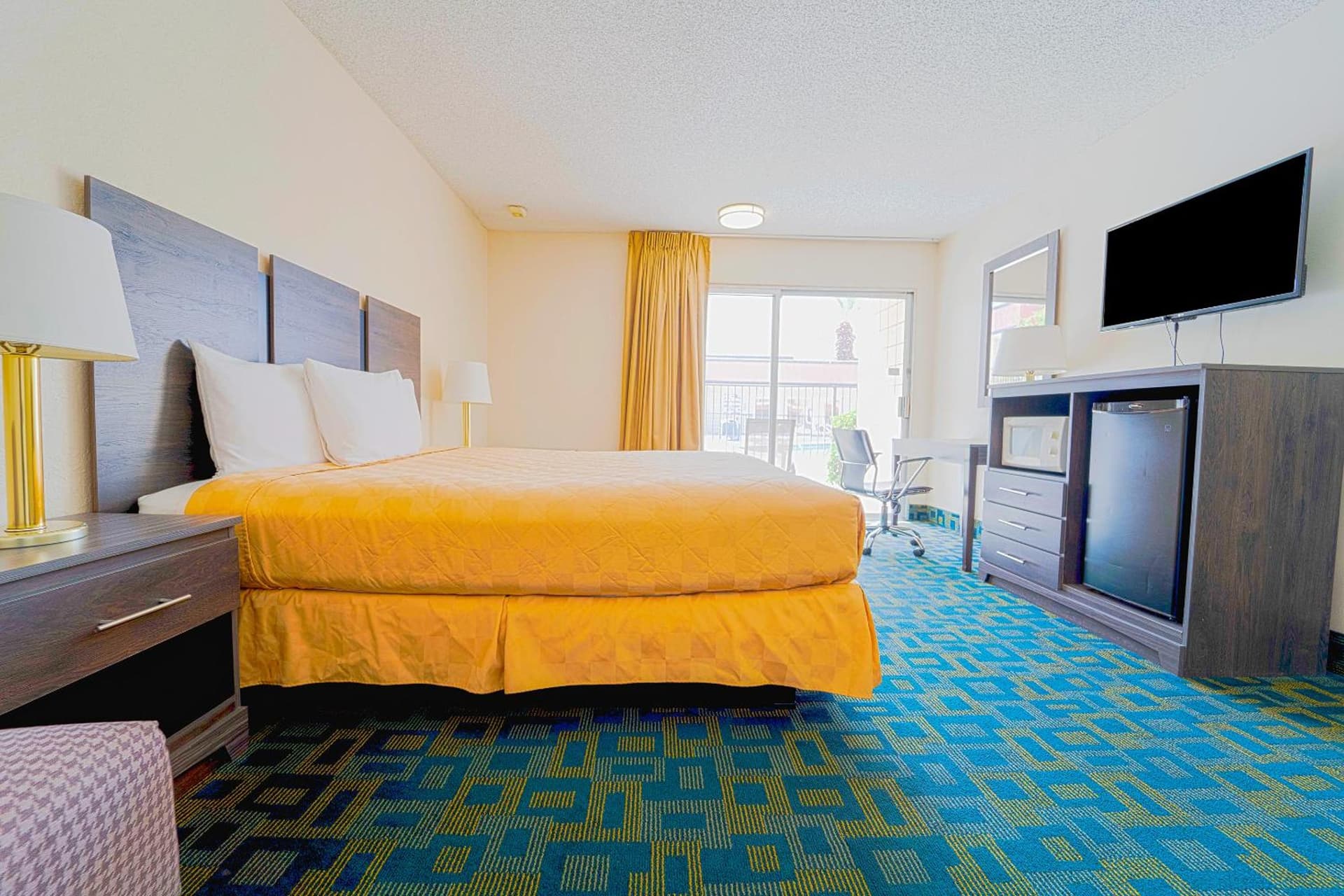 Royal Plaza Inn gallery photo in Indio, CA — image 80