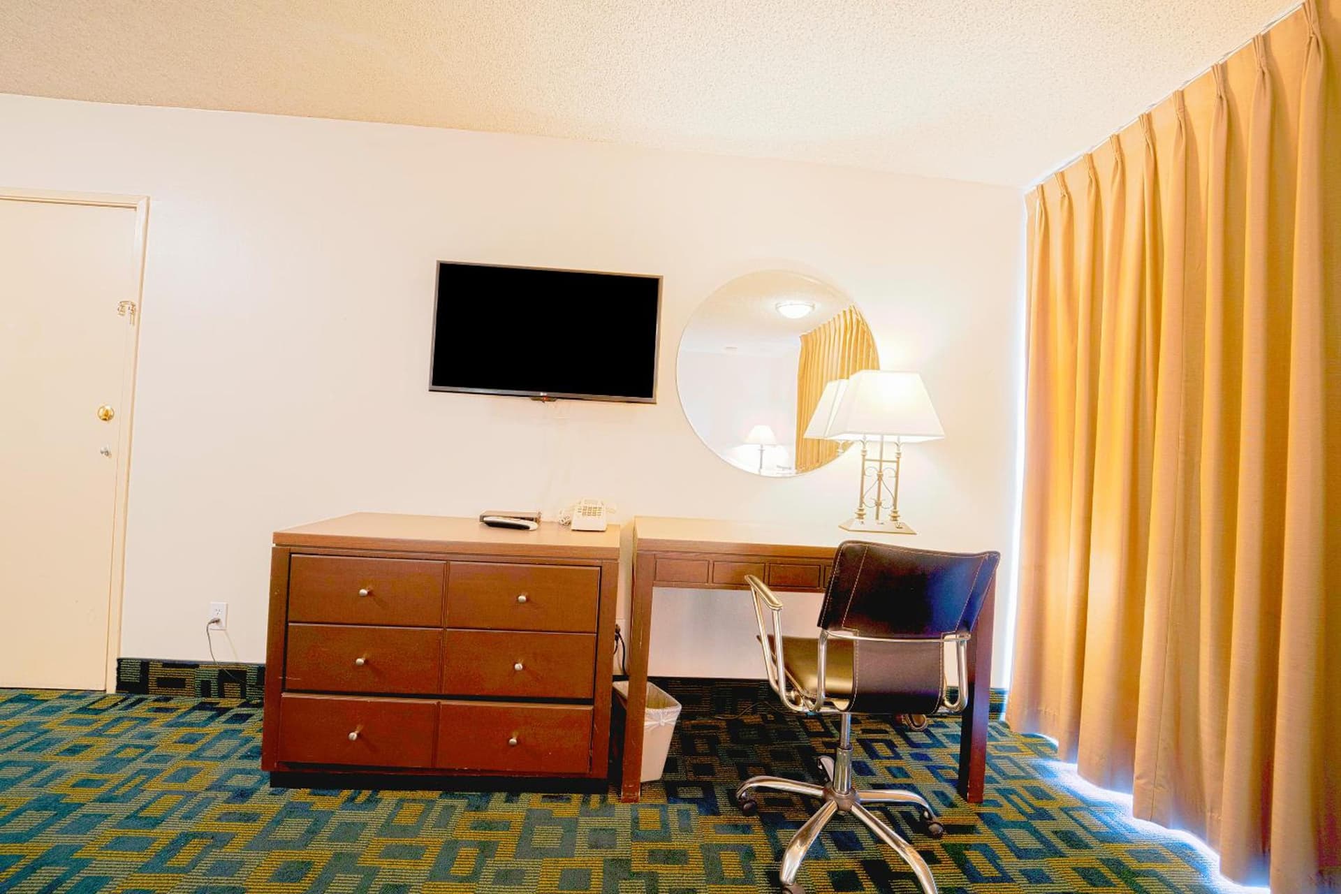 Royal Plaza Inn gallery photo in Indio, CA — image 39