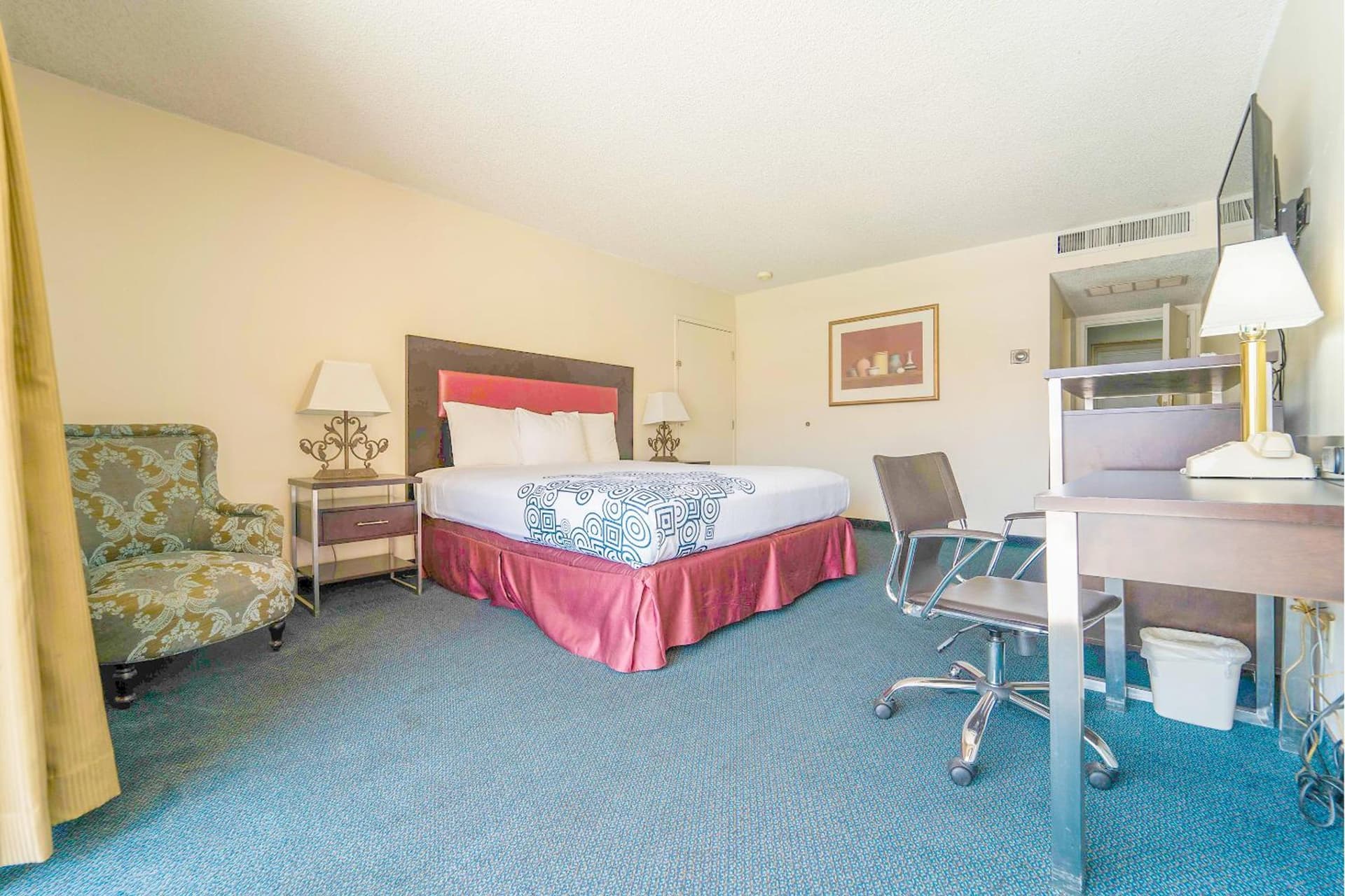 Royal Plaza Inn gallery photo in Indio, CA — image 35