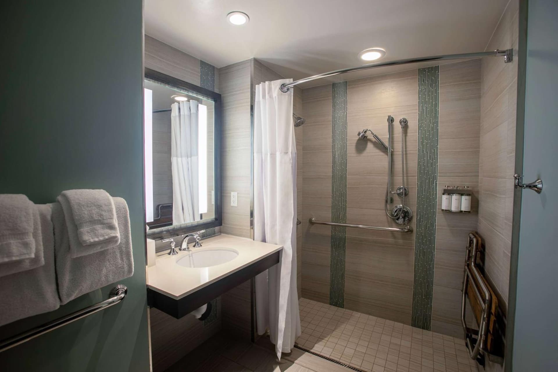 Wyndham Grand Jupiter at Harbourside Place gallery photo in Jupiter, FL — image 88