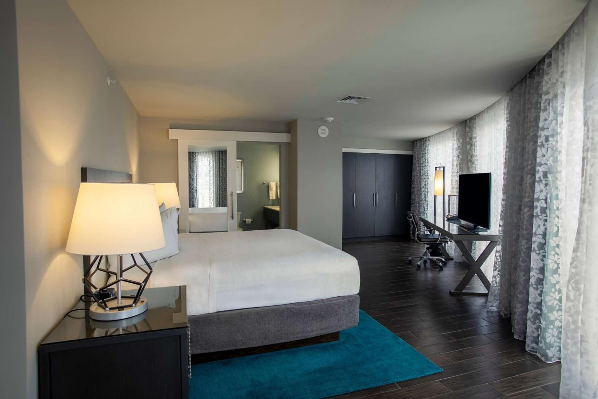 Wyndham Grand Jupiter at Harbourside Place gallery photo in Jupiter, FL — image 113