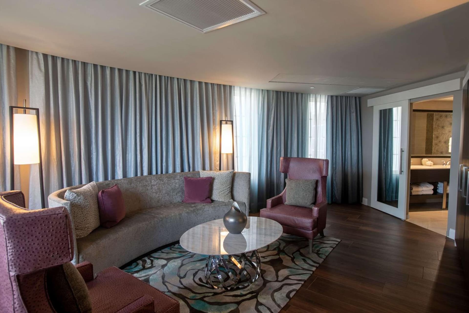 Wyndham Grand Jupiter at Harbourside Place gallery photo in Jupiter, FL — image 139