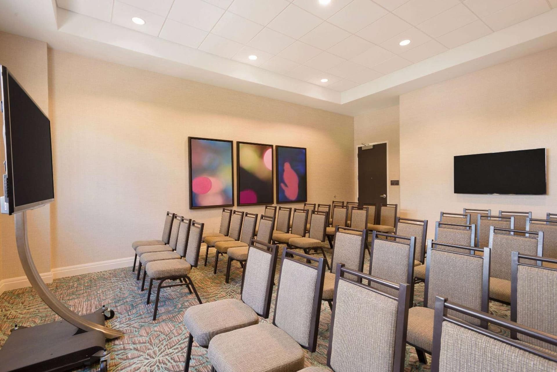 Wyndham Grand Jupiter at Harbourside Place gallery photo in Jupiter, FL — image 108