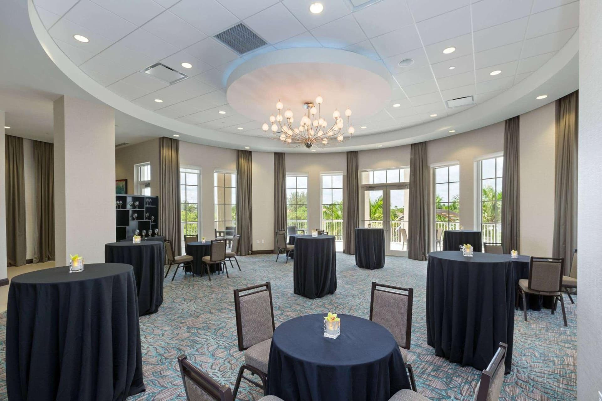 Wyndham Grand Jupiter at Harbourside Place gallery photo in Jupiter, FL — image 90