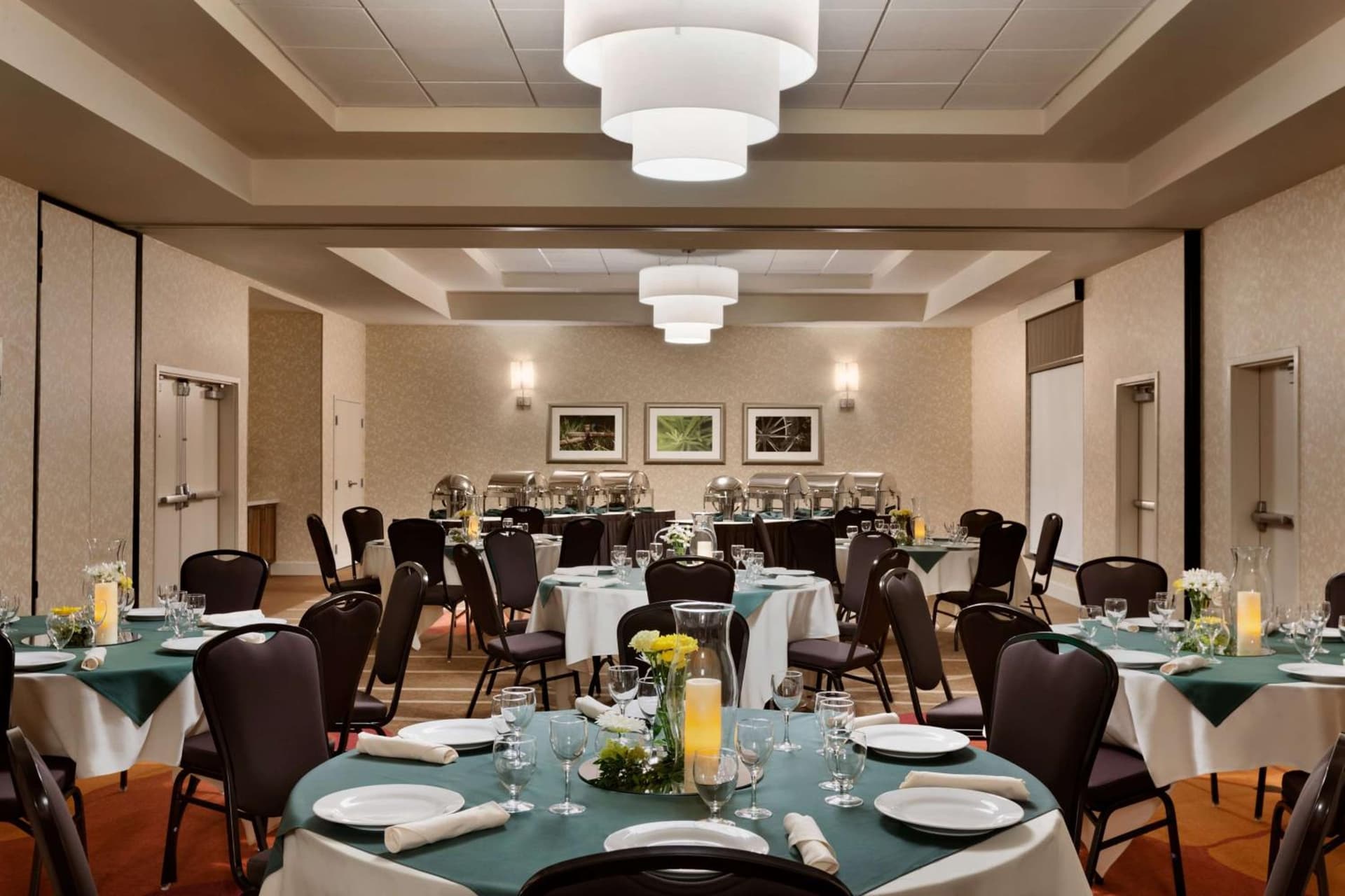 Hilton Garden Inn Medford gallery photo in Medford, OR — image 7