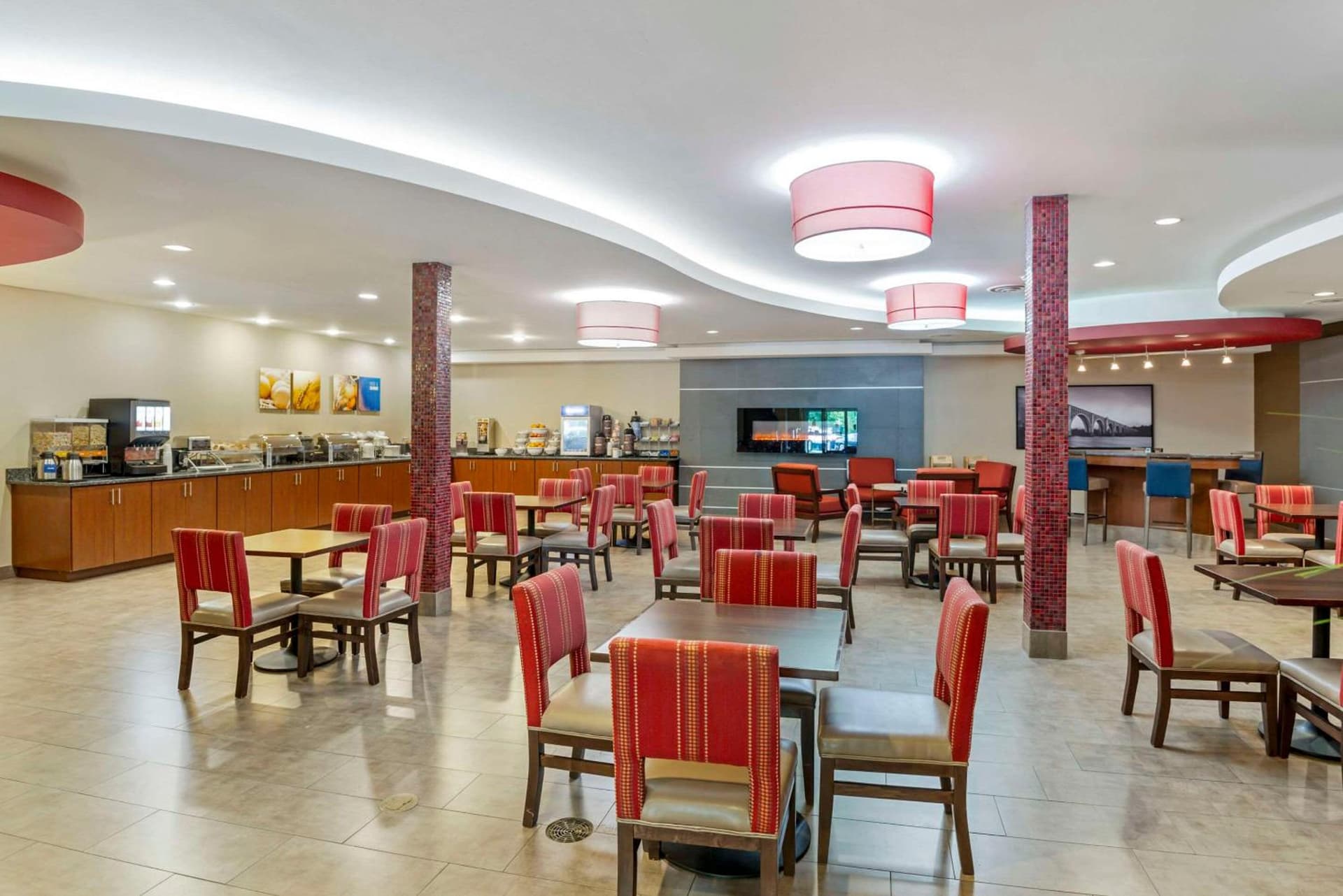 Comfort Suites At Virginia Center Commons gallery photo in Richmond, VA — image 55