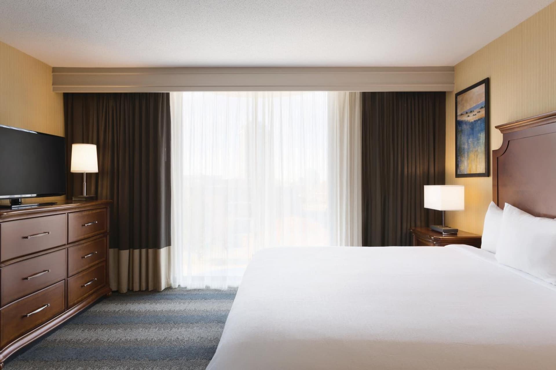 Embassy Suites by Hilton Minneapolis Bloomington Edina gallery photo in Bloomington, MN — image 36
