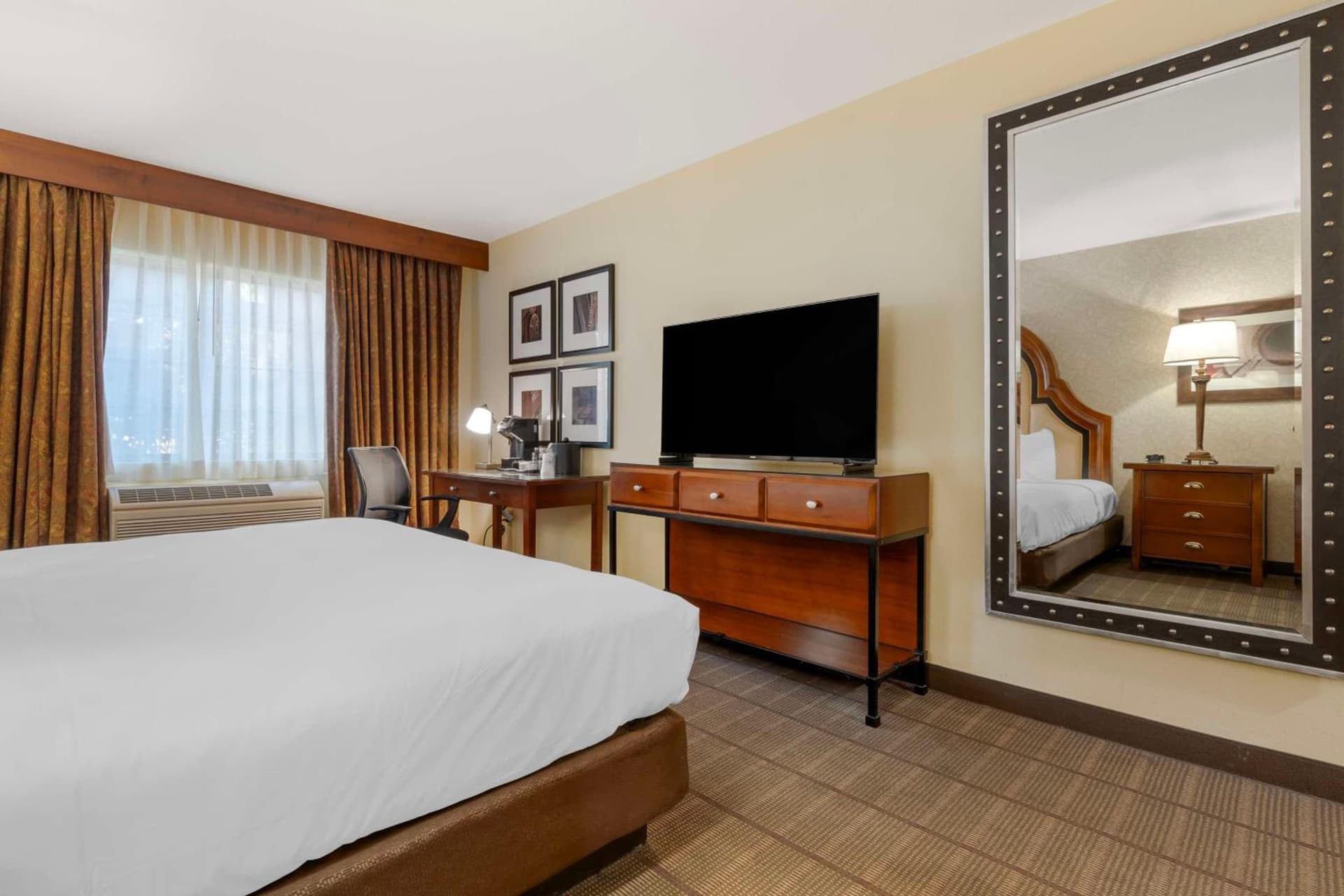 Best Western Plus Boomtown Casino Hotel gallery photo in Reno, NV — image 39