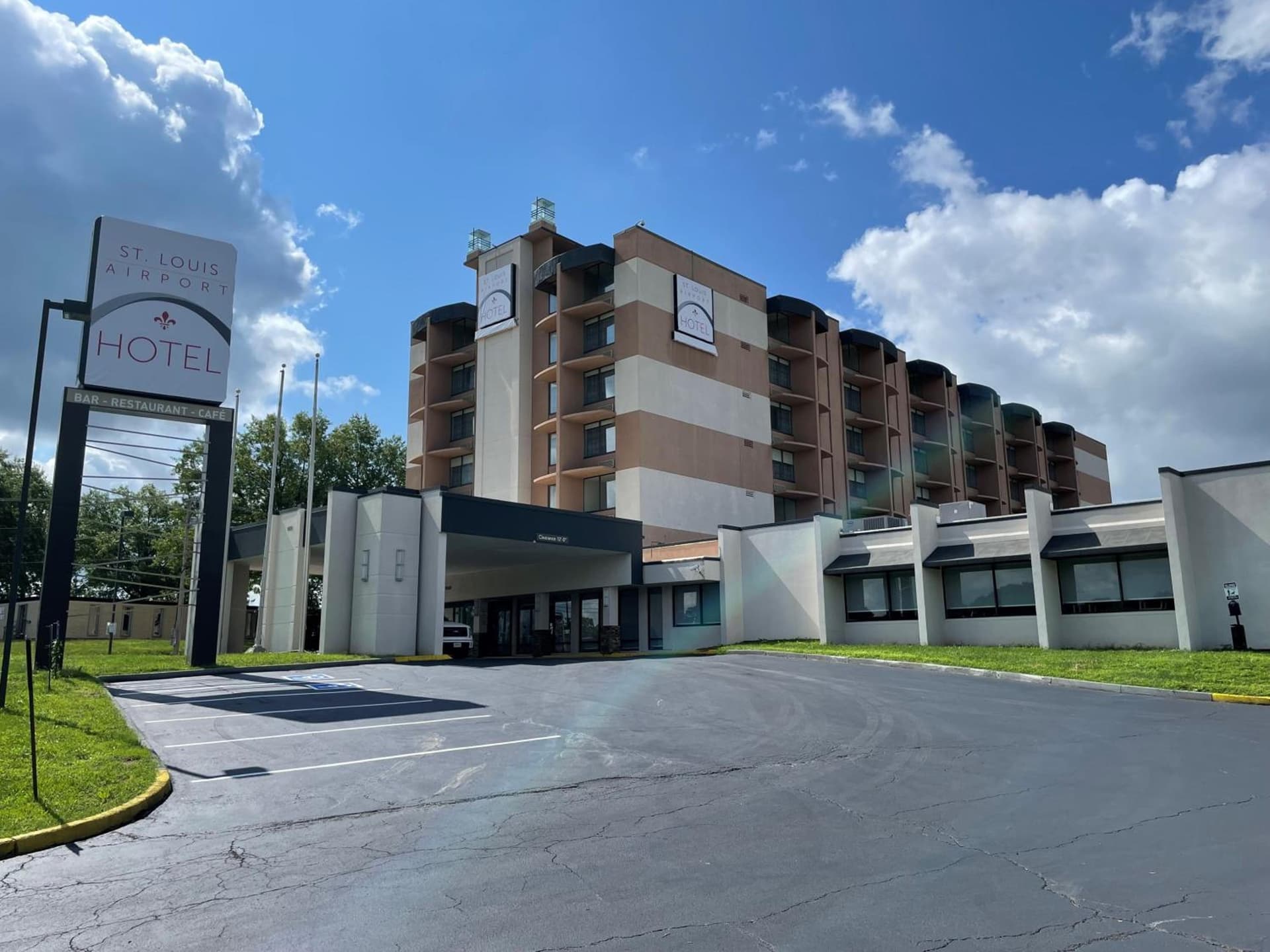 Saint Louis Airport Hotel featured exterior or lobby in Saint Louis, MO — similar hotel