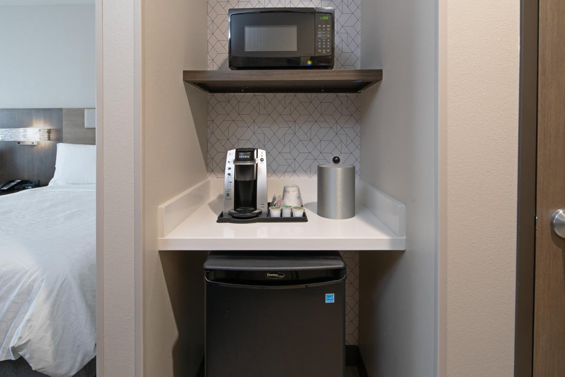 Holiday Inn Express & Suites - Valencia - Santa Clarita by IHG gallery photo in Valencia, CA — image 28