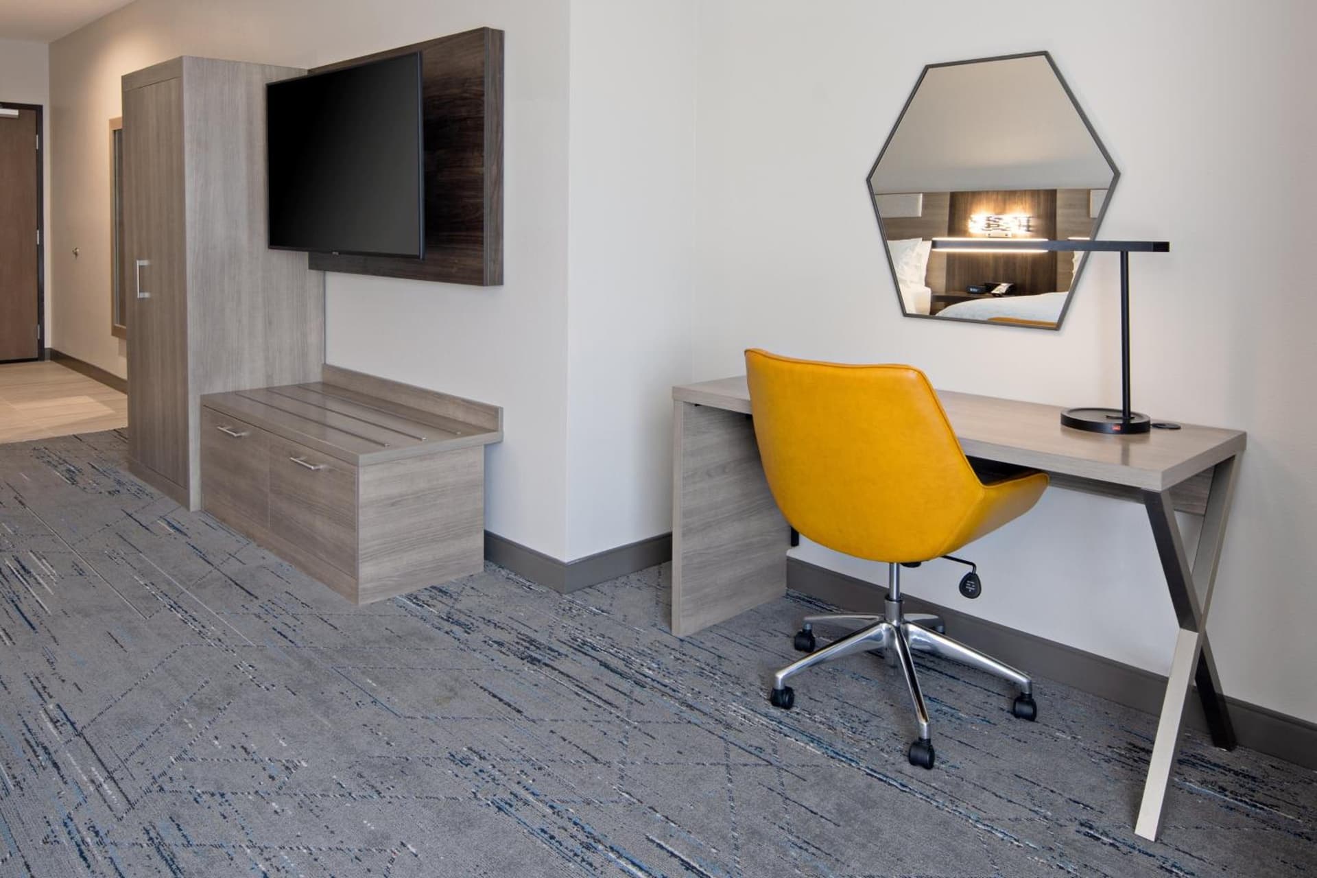 Holiday Inn Express & Suites - Valencia - Santa Clarita by IHG gallery photo in Valencia, CA — image 60