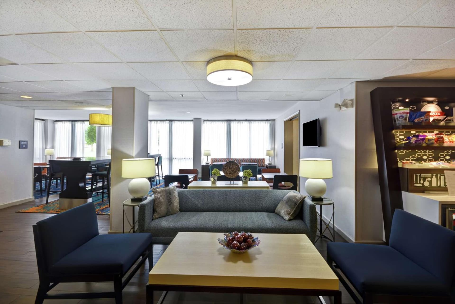 Hampton Inn Detroit Madison Heights South Troy gallery photo in Madison Heights, MI — image 35