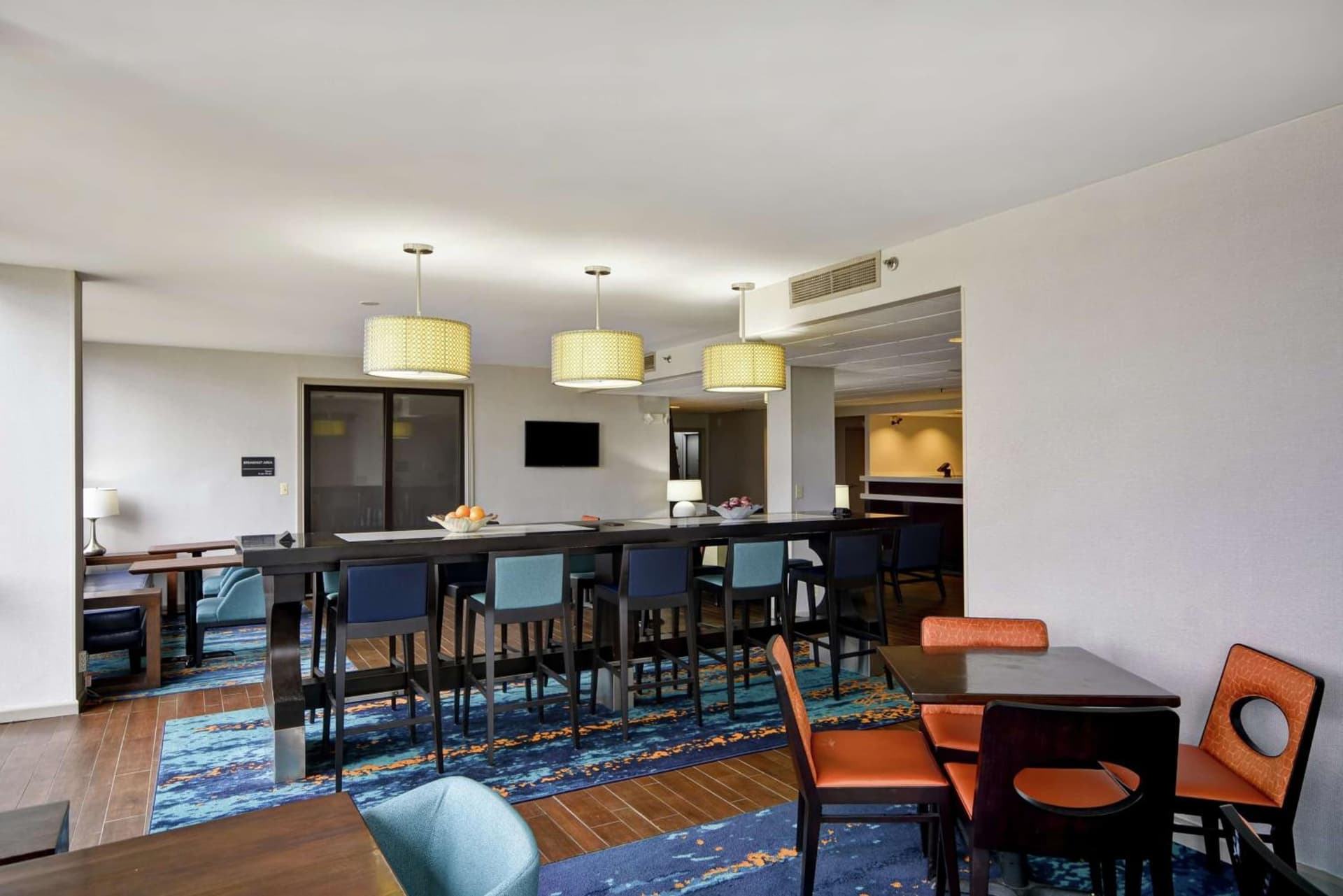 Hampton Inn Detroit Madison Heights South Troy gallery photo in Madison Heights, MI — image 26
