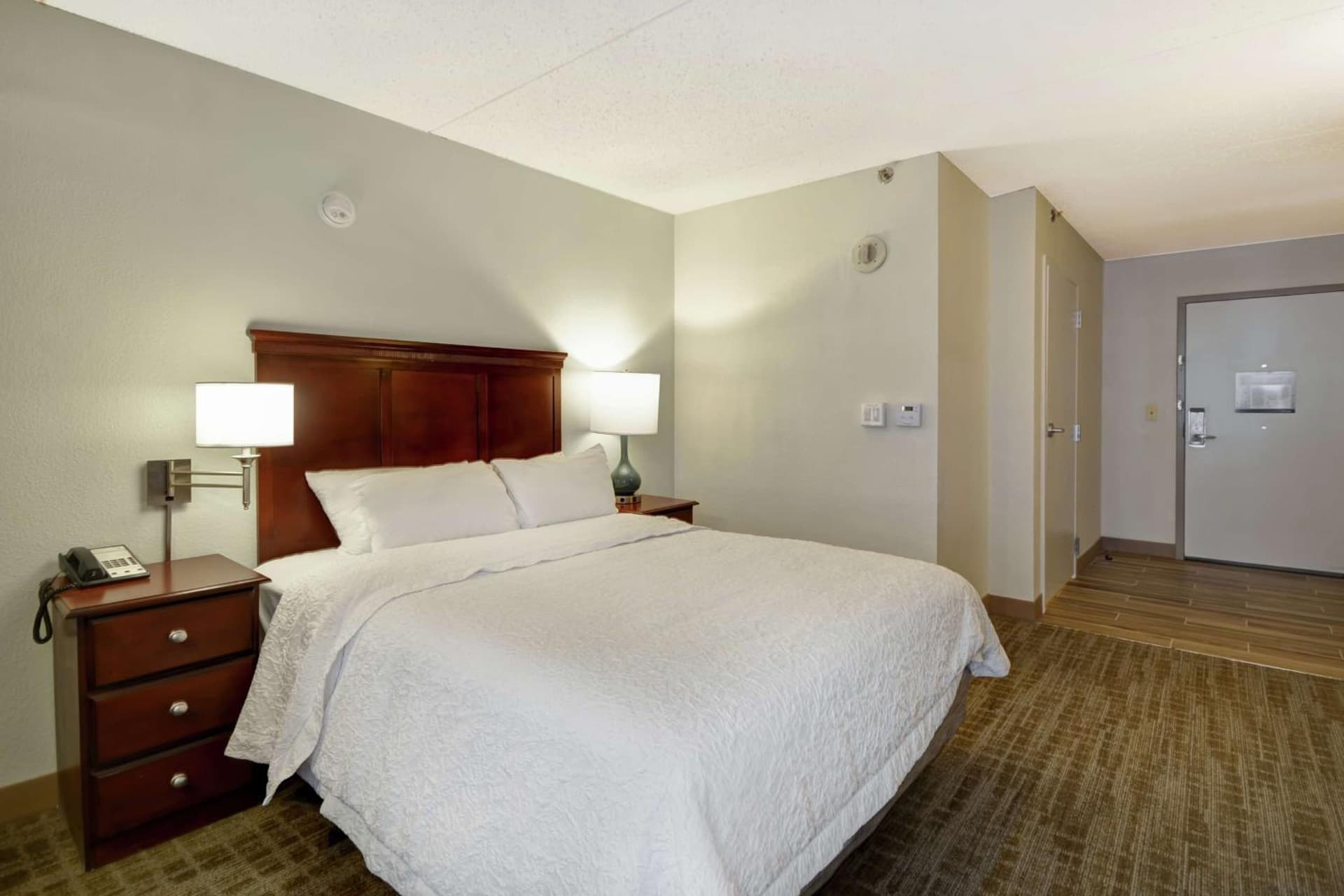 Hampton Inn Detroit Madison Heights South Troy gallery photo in Madison Heights, MI — image 41