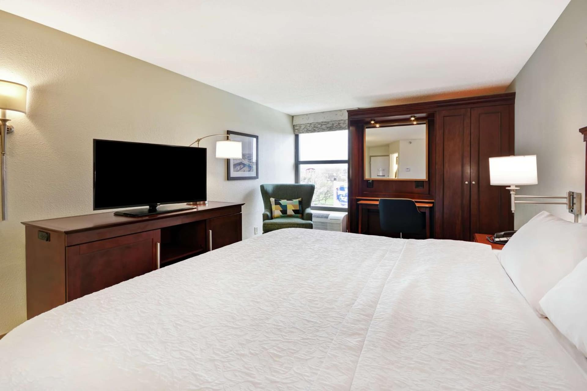 Hampton Inn Detroit Madison Heights South Troy gallery photo in Madison Heights, MI — image 34