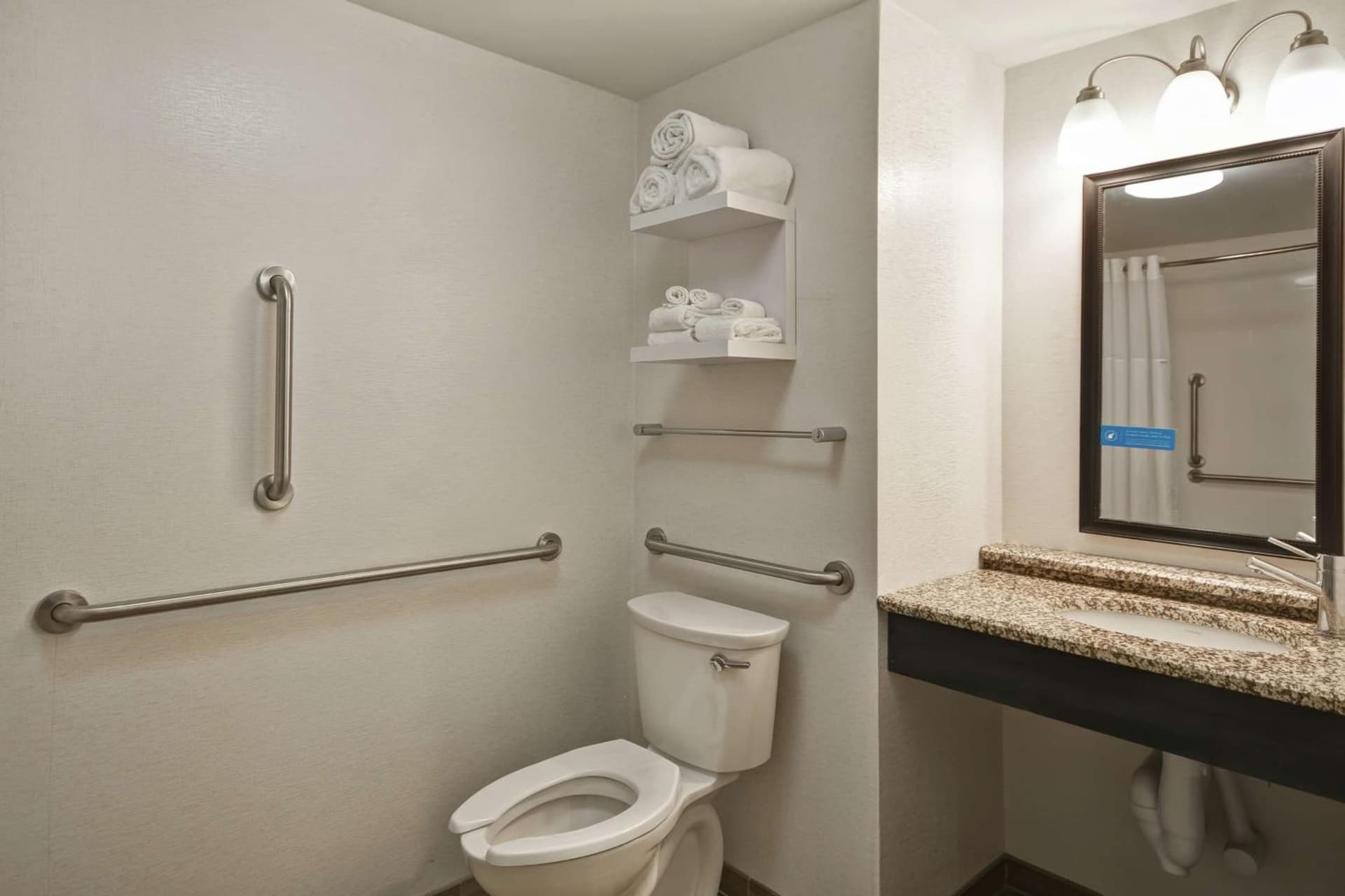 Hampton Inn Detroit Madison Heights South Troy gallery photo in Madison Heights, MI — image 37