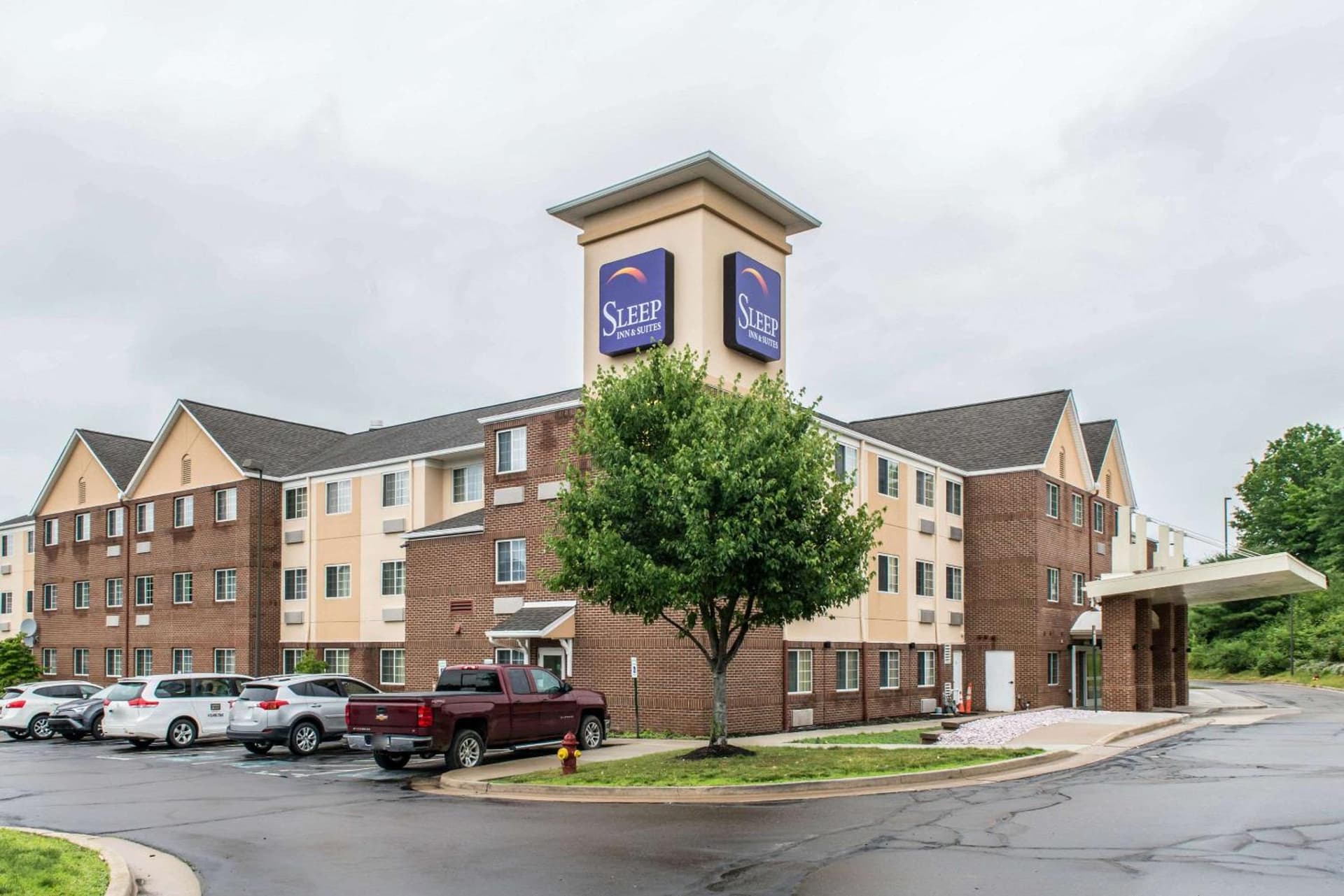 Sleep Inn & Suites Pittsburgh Airport featured exterior or lobby in Imperial, PA — similar hotel