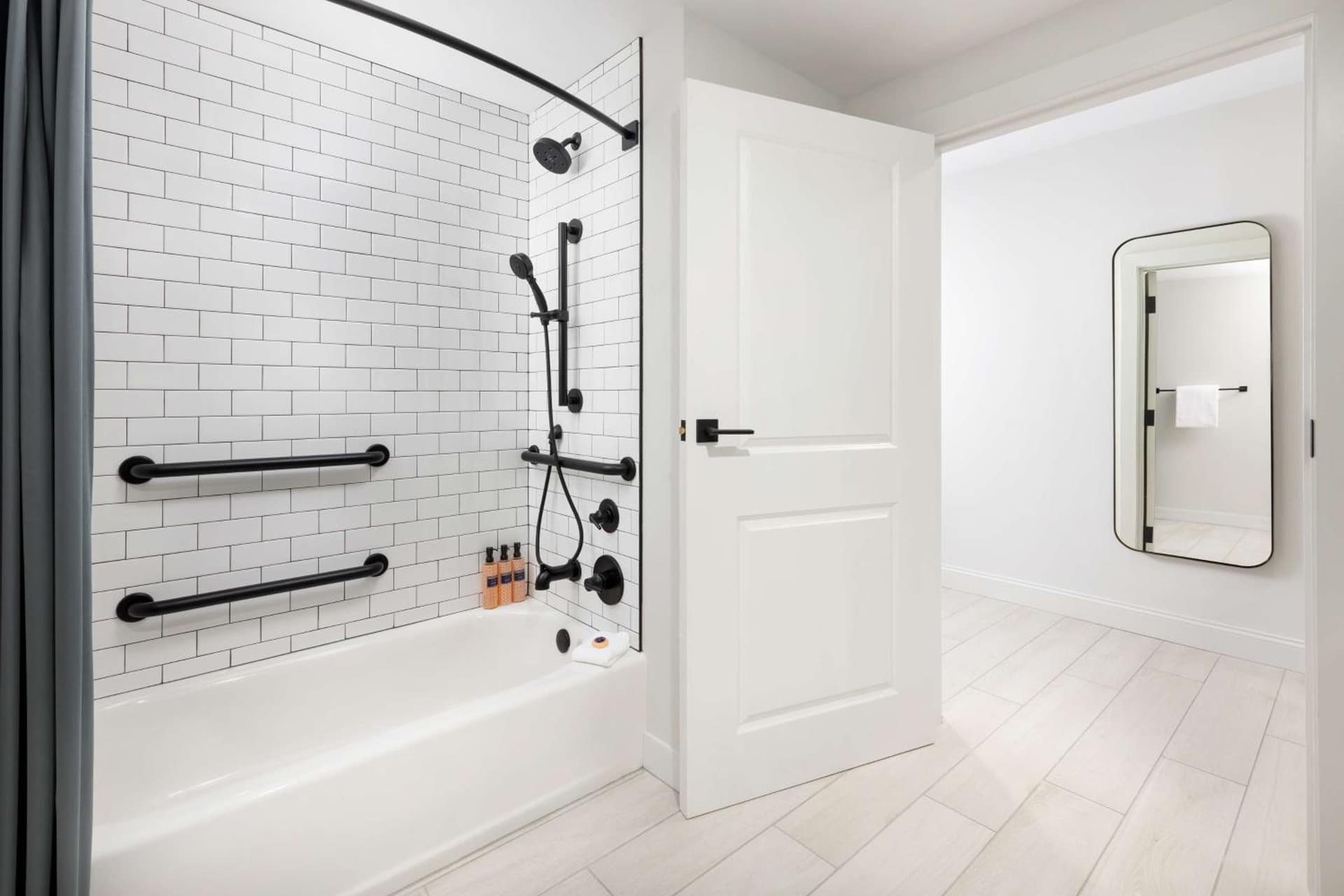 Pell Hotel JdV by Hyatt gallery photo in Middletown, RI — image 41