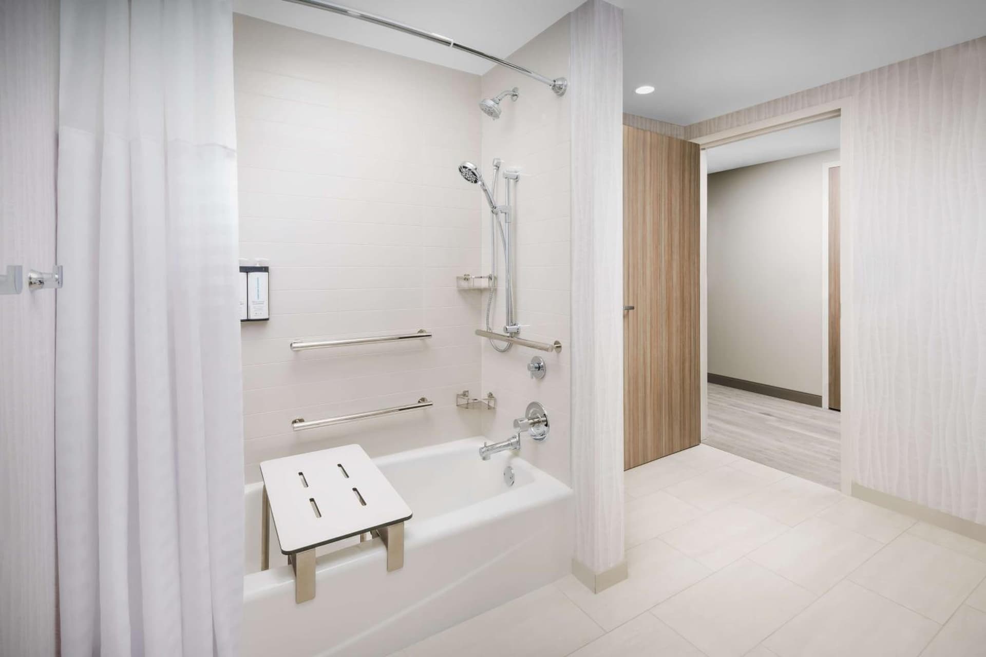 Hyatt Place Panama City Beach - Beachfront gallery photo in Panama City Beach, FL — image 89