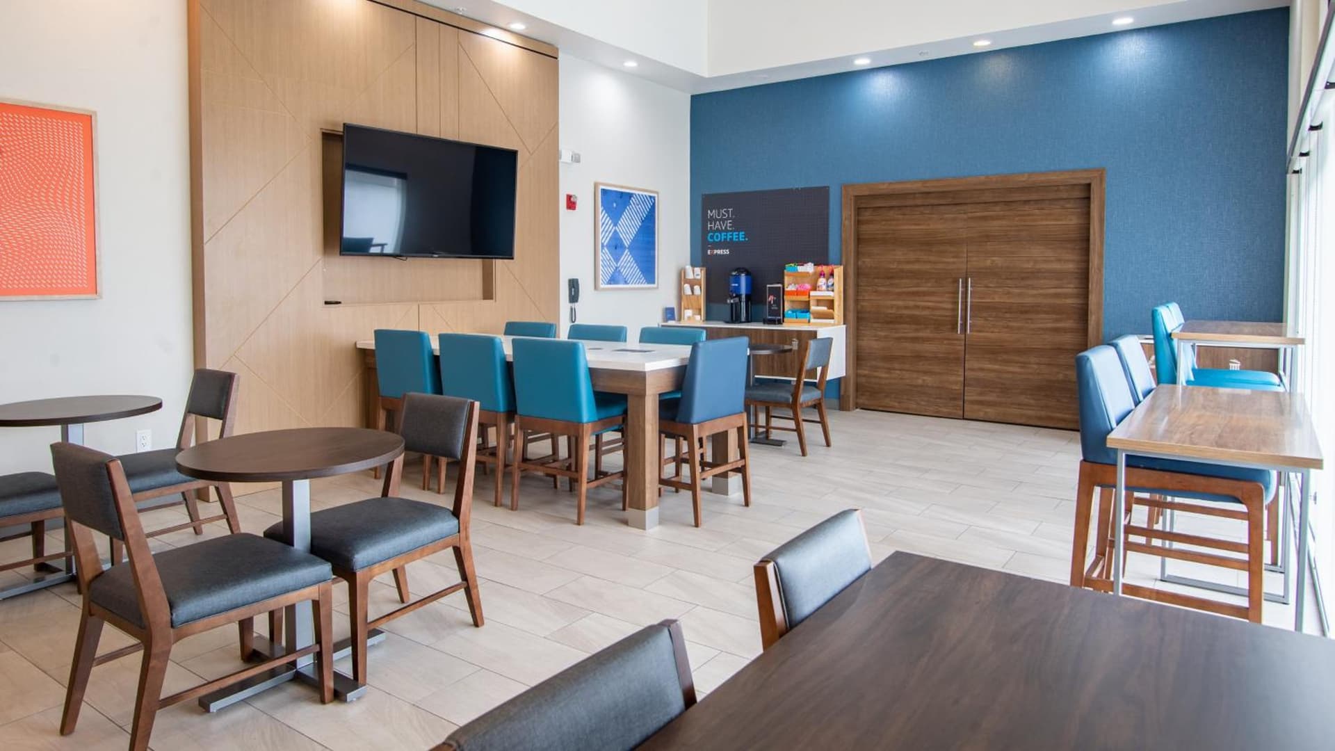 Holiday Inn Express Oakdale by IHG gallery photo in Oakdale, CA — image 18