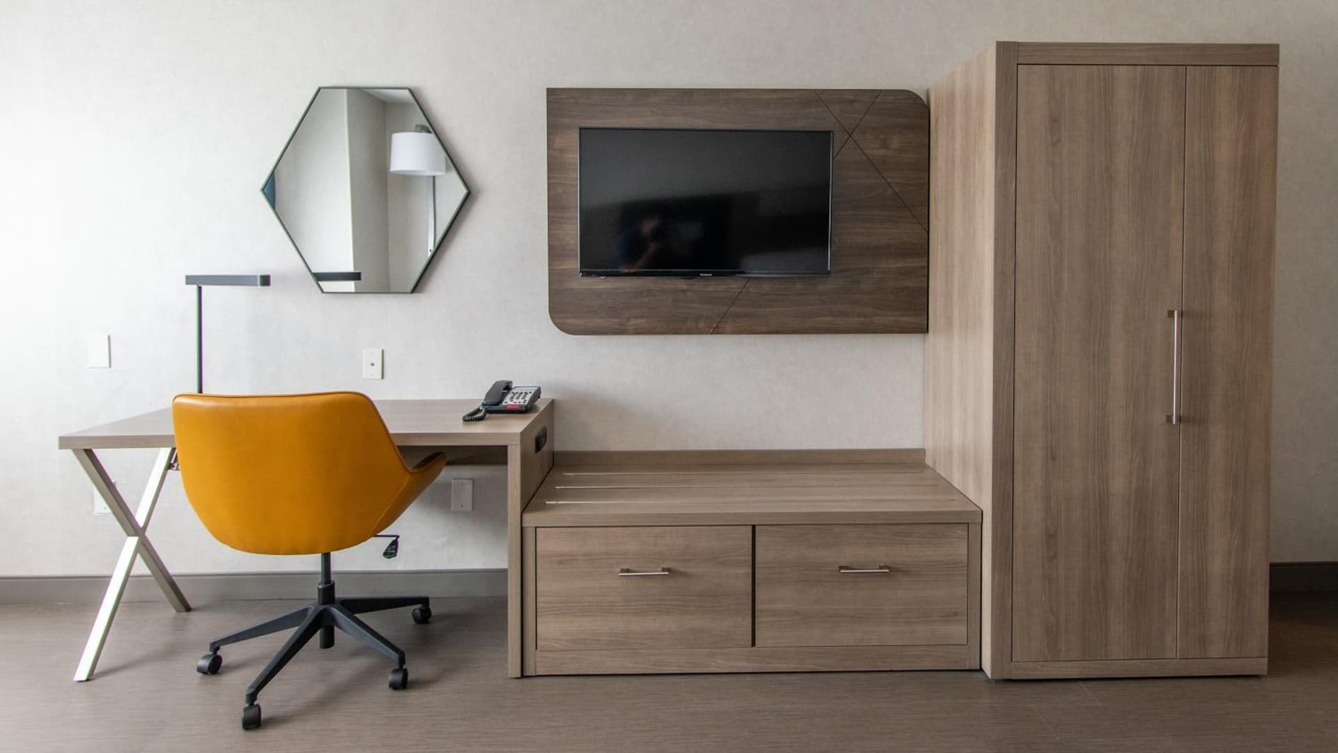 Holiday Inn Express Oakdale by IHG gallery photo in Oakdale, CA — image 45