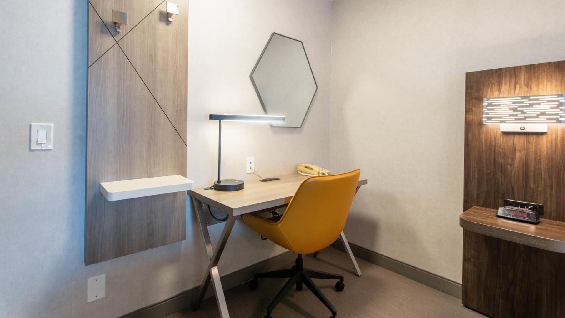 Holiday Inn Express Oakdale by IHG gallery photo in Oakdale, CA — image 39