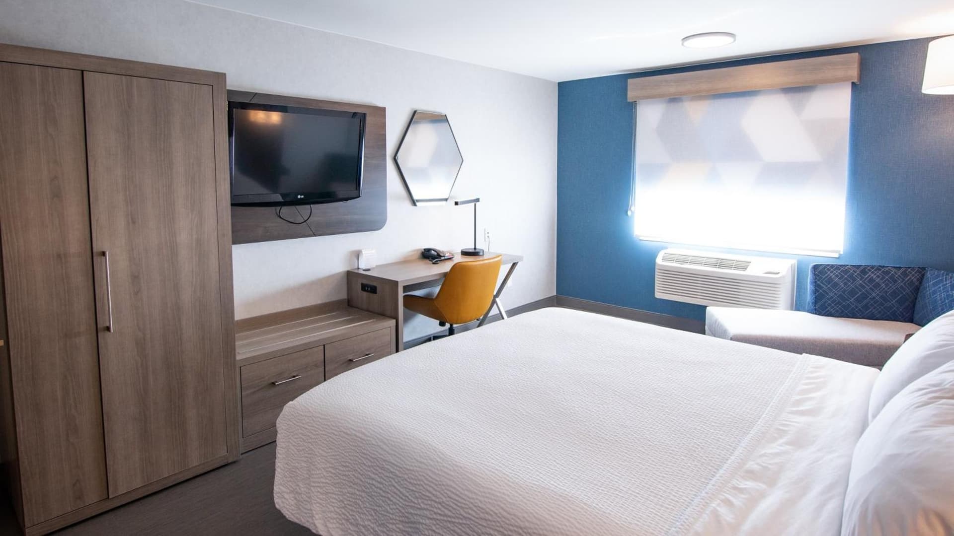Holiday Inn Express Oakdale by IHG gallery photo in Oakdale, CA — image 5