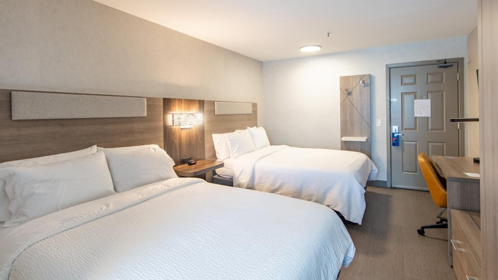 Holiday Inn Express Oakdale by IHG property views in Oakdale, CA — gallery photo 3